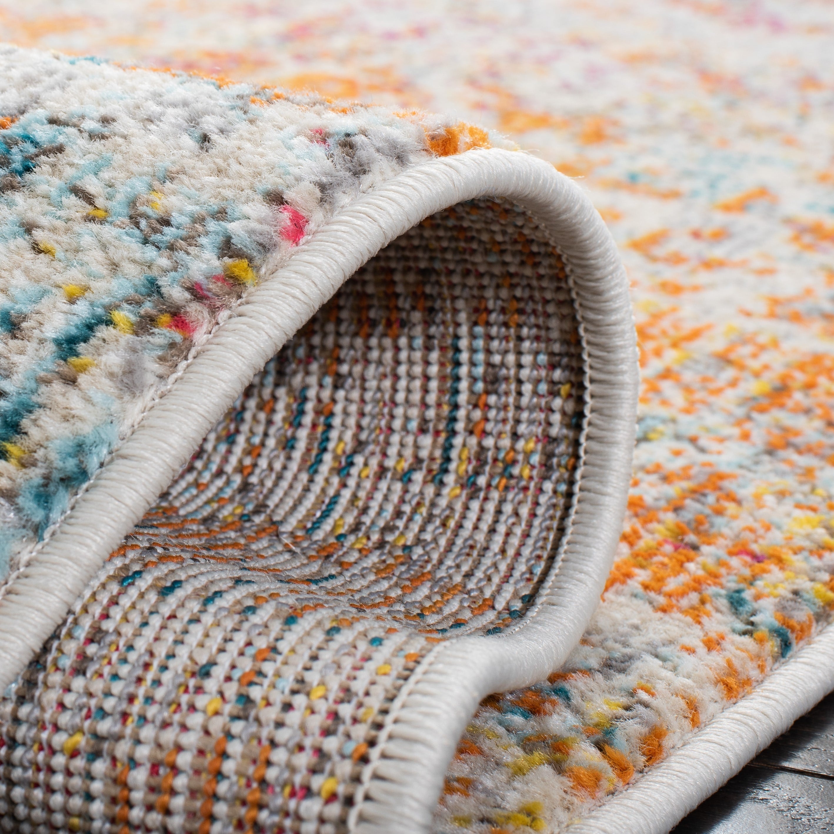 Tapis abstrait moderne SAFAVIEH Madison Coleen