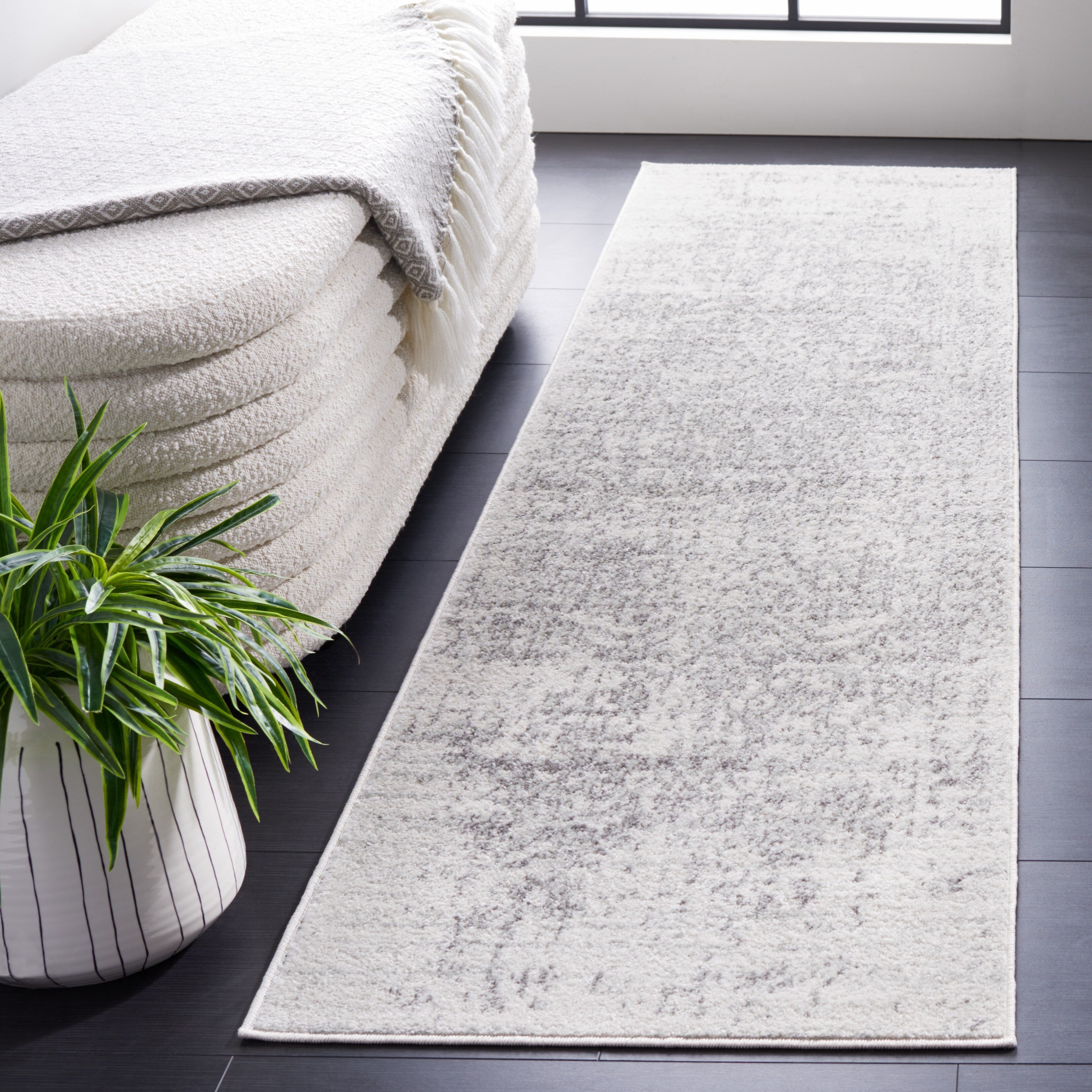 Tapis rustique vieilli SAFAVIEH Madison Delois Medallion