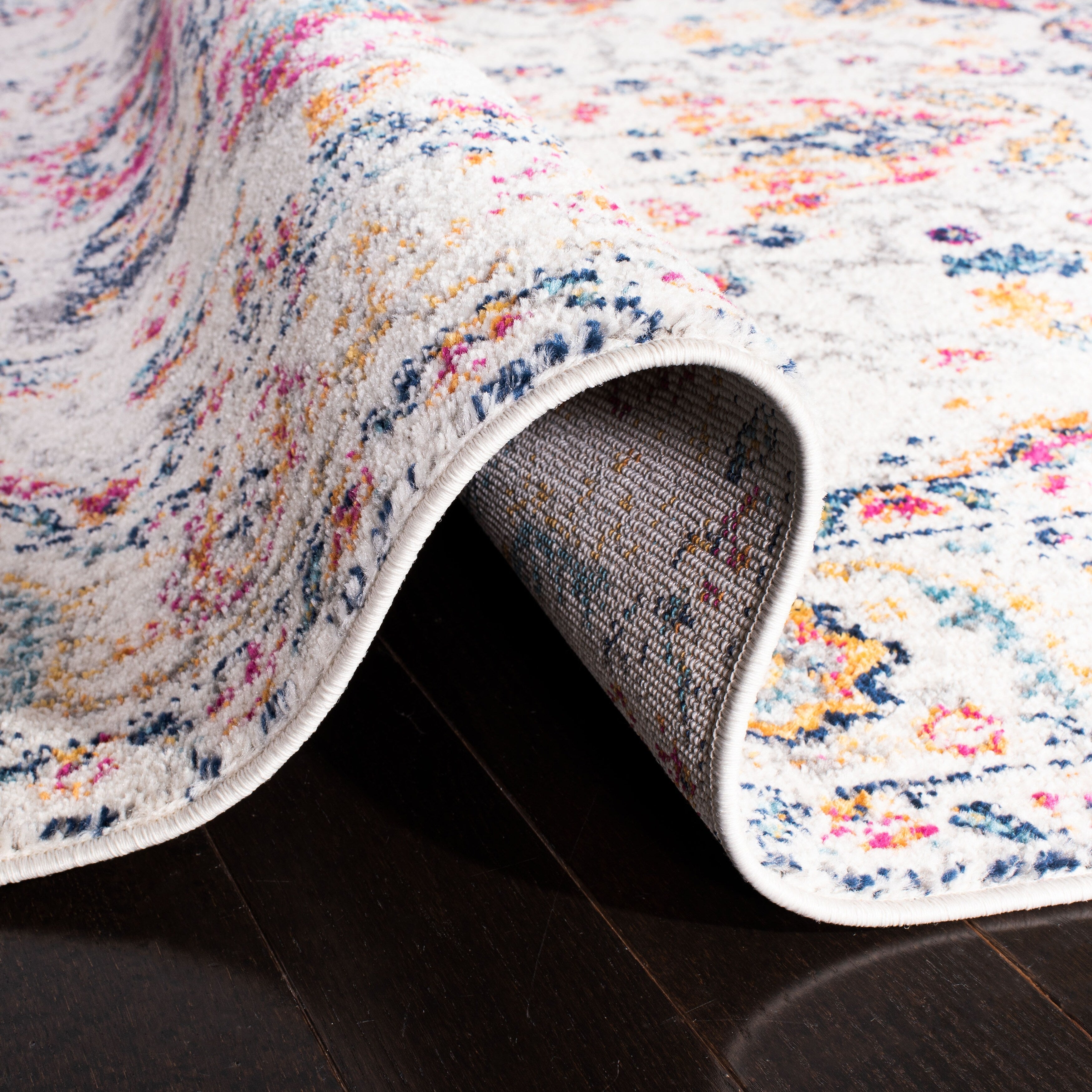 Tapis rustique vieilli SAFAVIEH Madison Delois Medallion