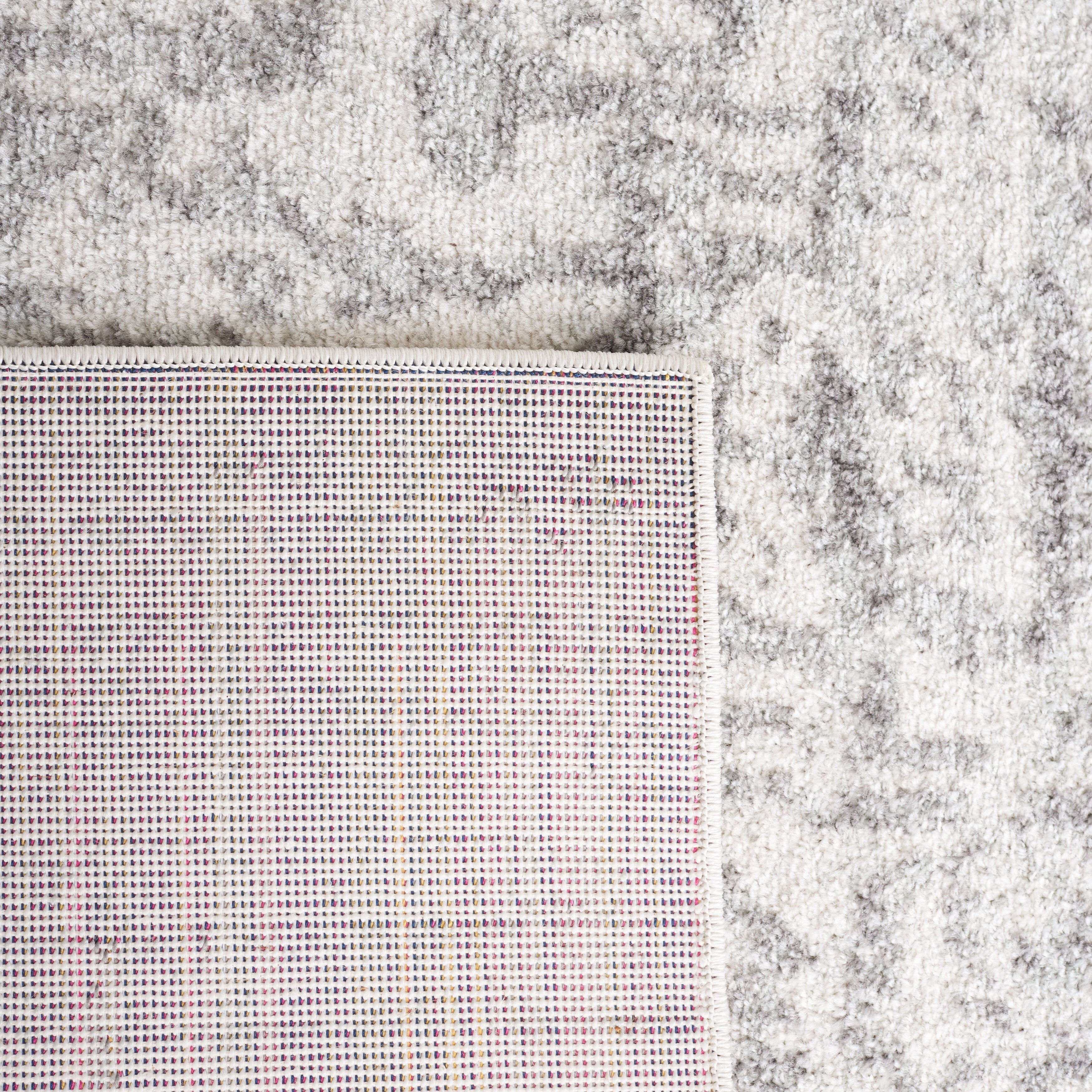 Tapis rustique vieilli SAFAVIEH Madison Delois Medallion