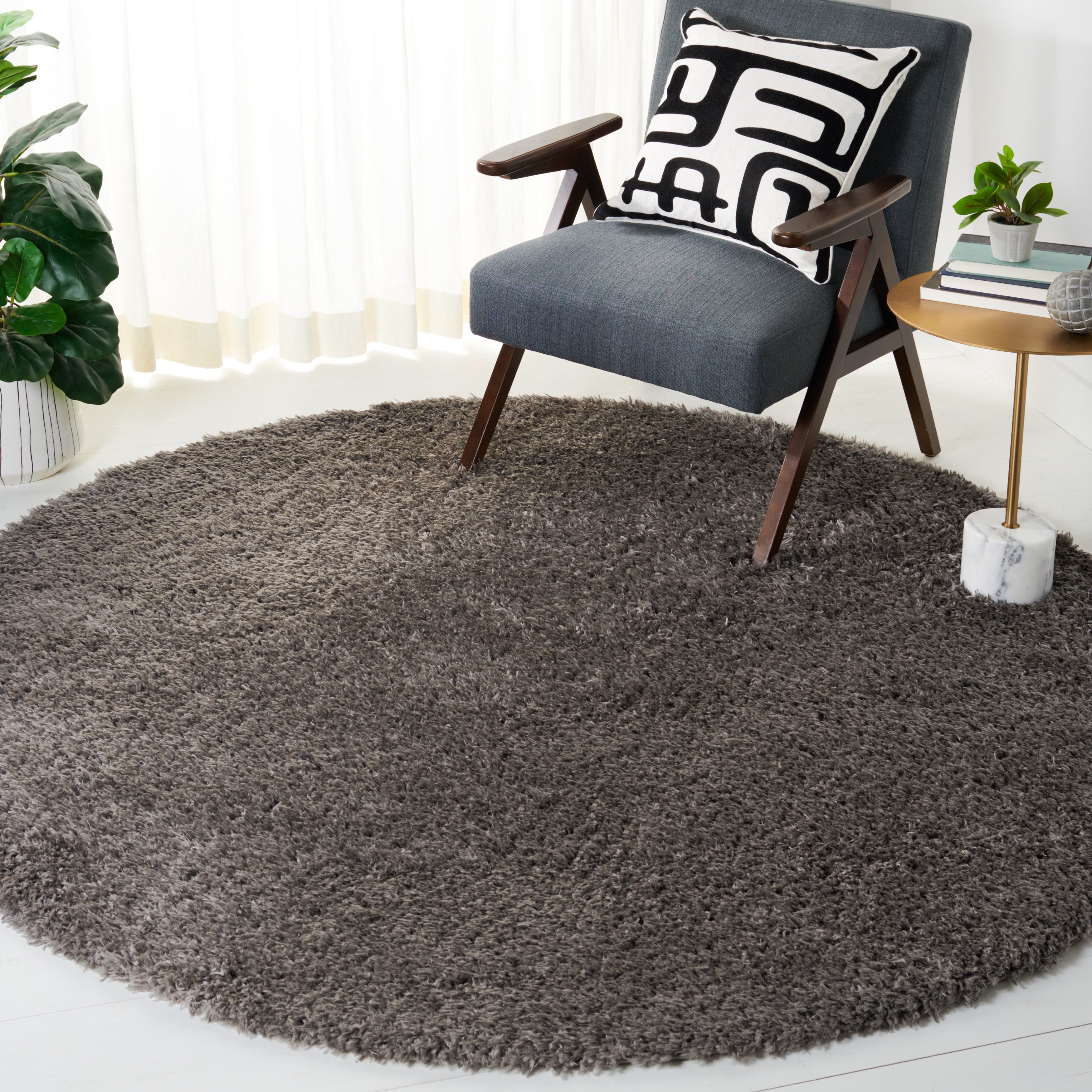 Tapis SAFAVIEH Madrid Shag Soledad solide de 2 pouces d'épaisseur