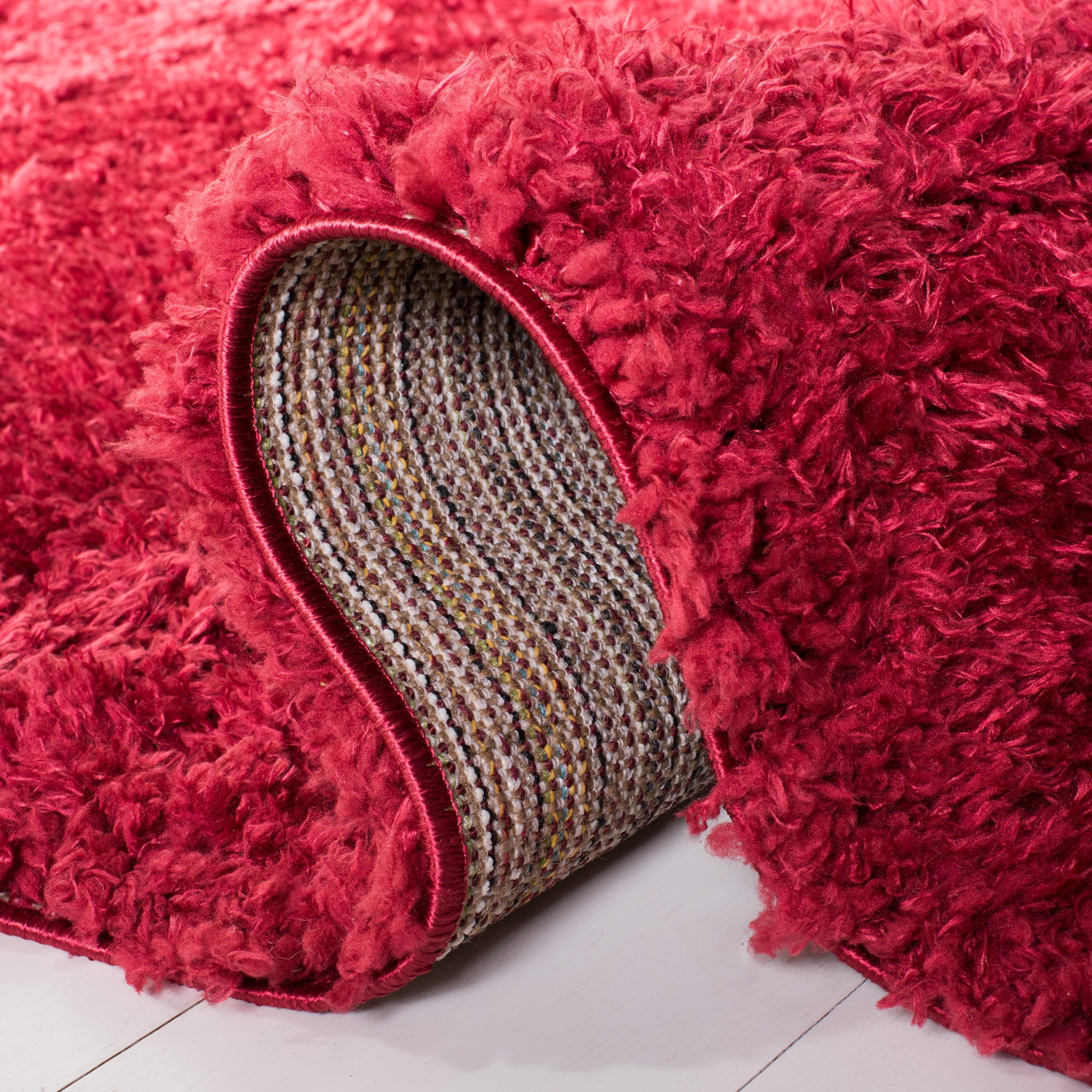 Tapis SAFAVIEH Madrid Shag Soledad solide de 2 pouces d'épaisseur