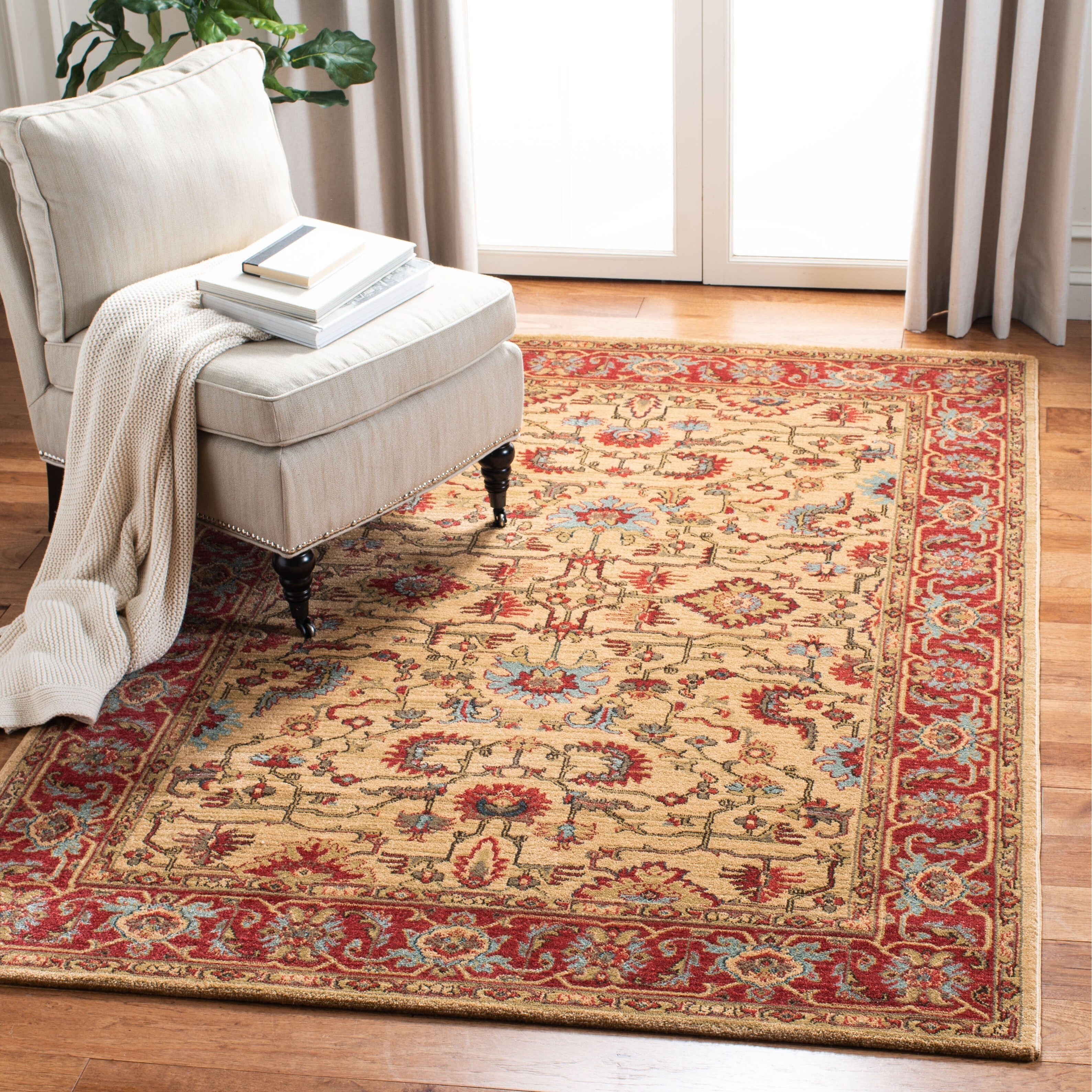 Tapis oriental traditionnel SAFAVIEH Mahal Marilynn