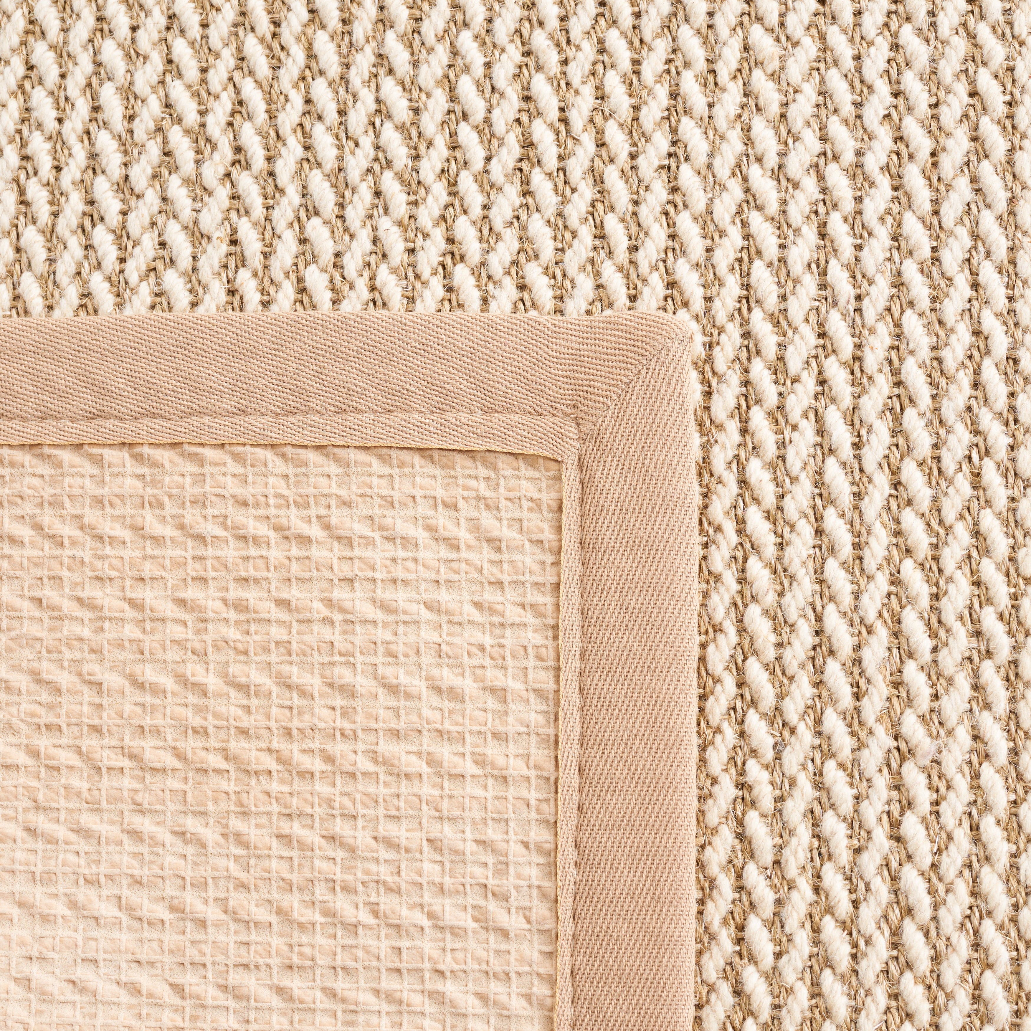 Tapis SAFAVIEH en fibre naturelle Evia sisal et laine