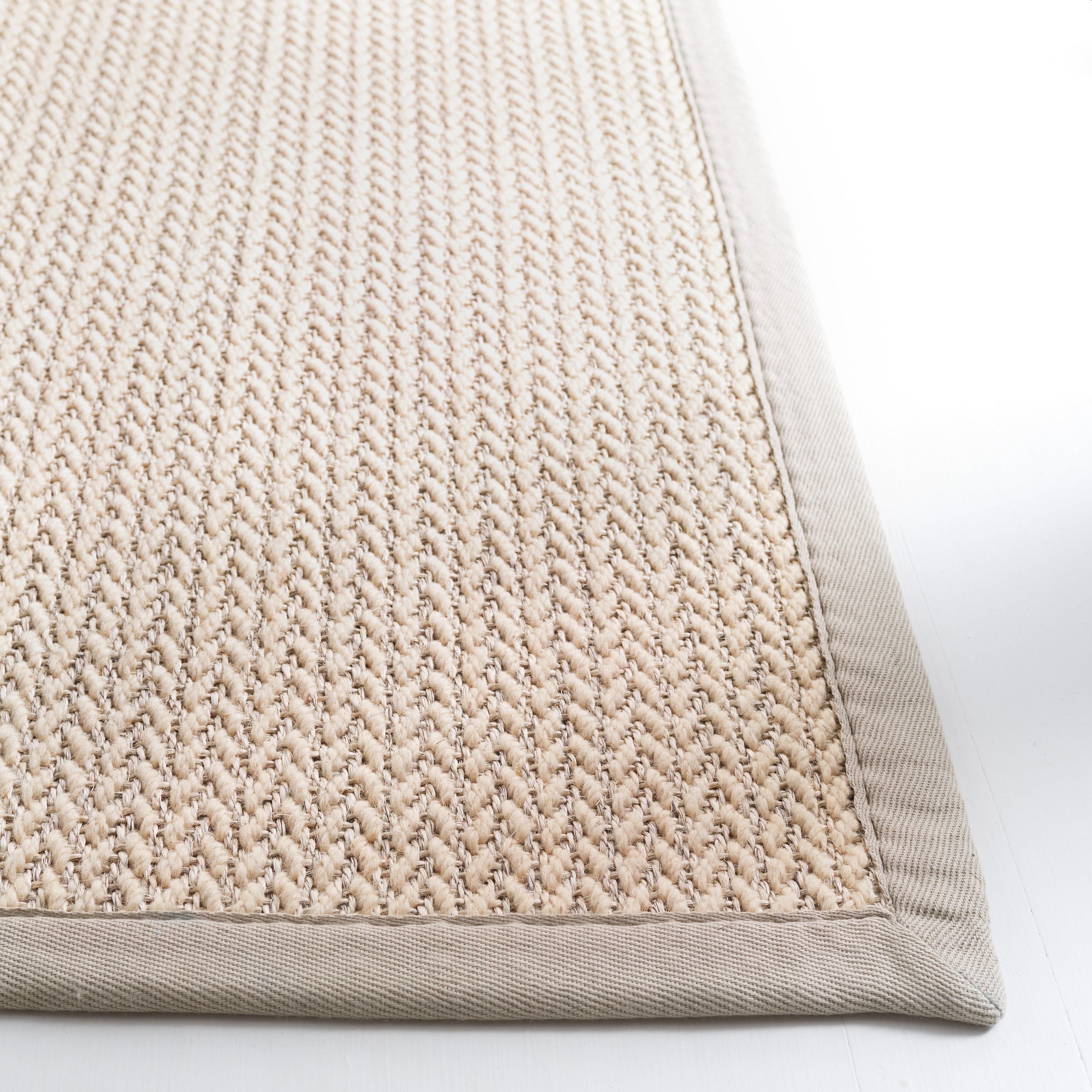 Tapis SAFAVIEH en fibre naturelle Evia sisal et laine