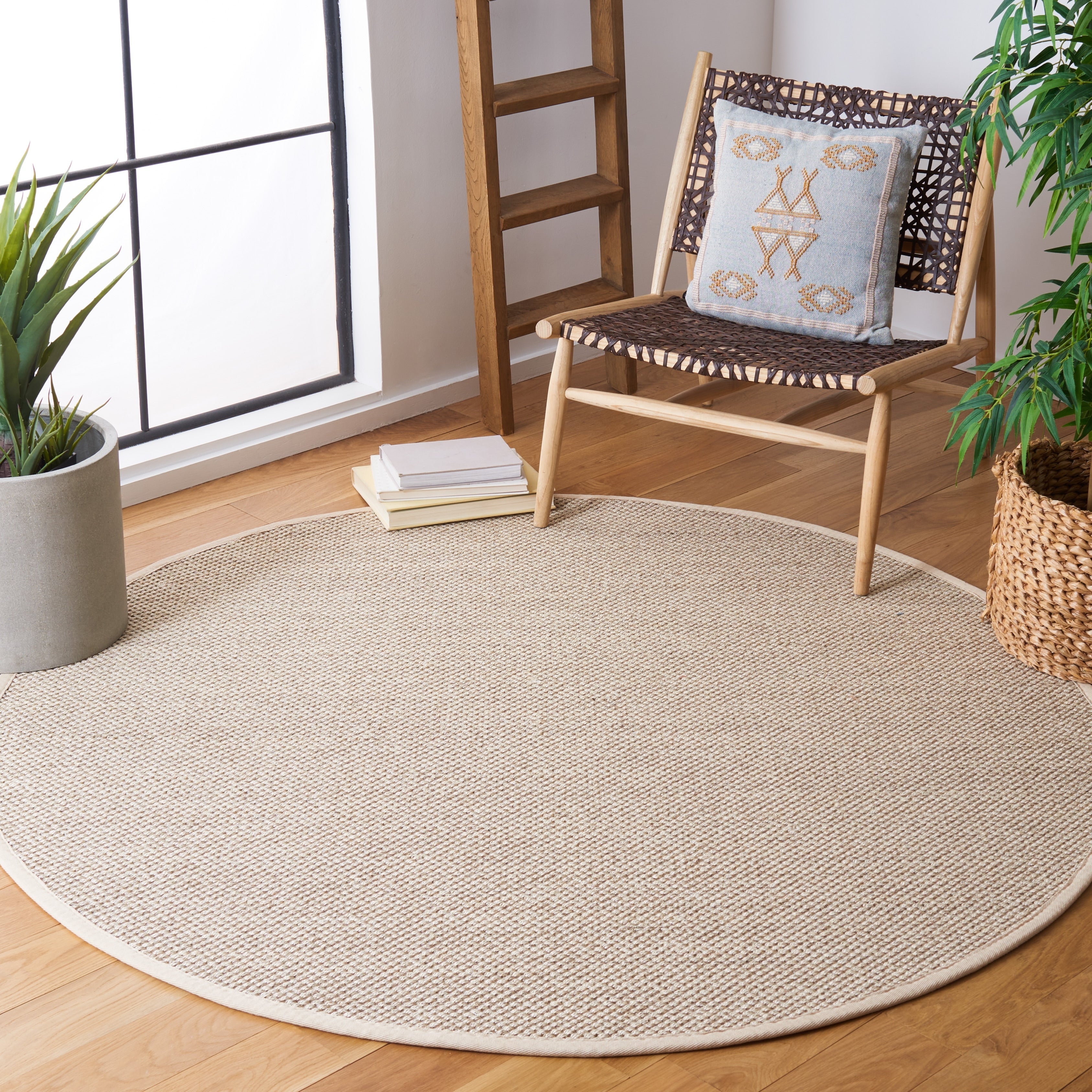 Tapis en sisal à bordure décontractée Lorine en fibre naturelle SAFAVIEH
