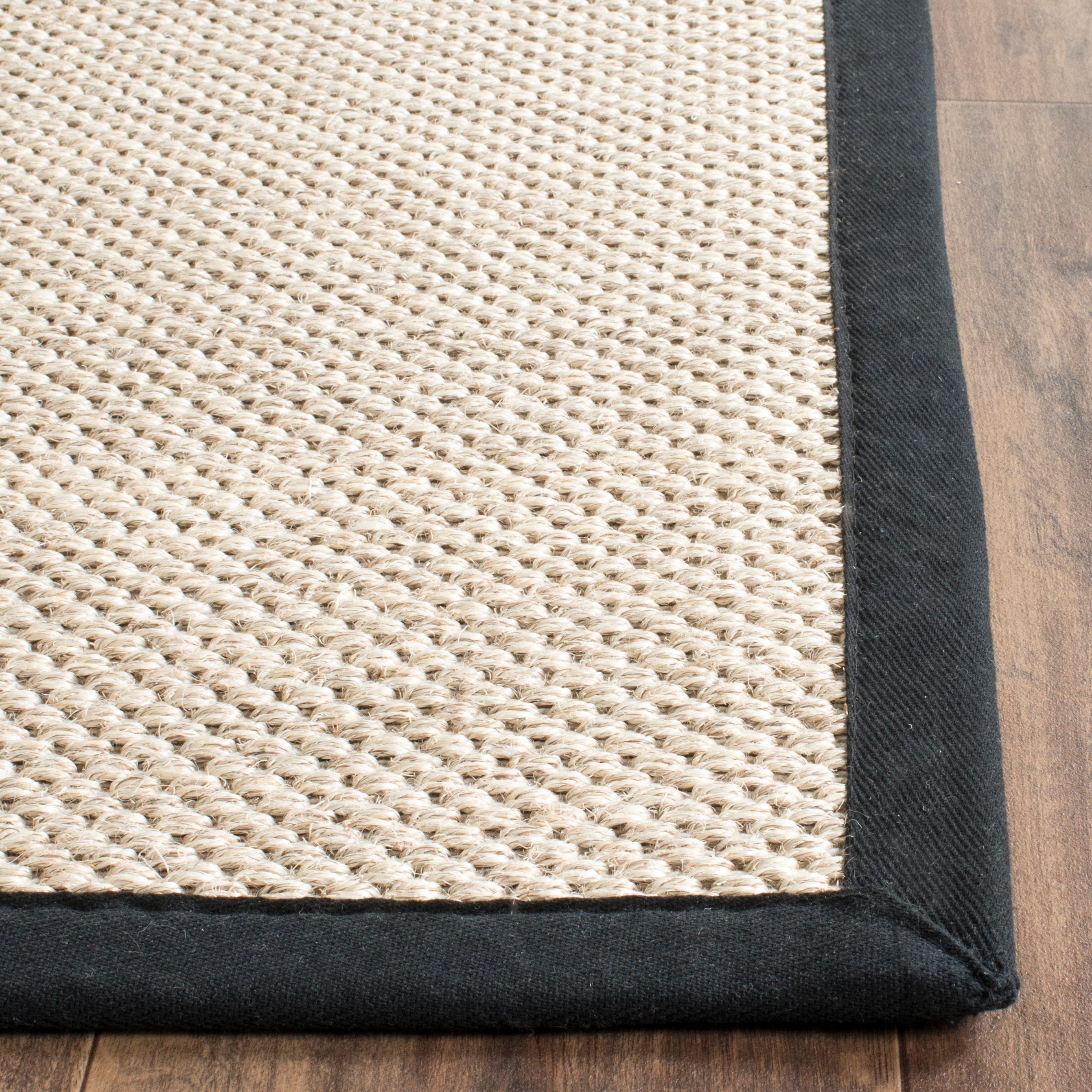 Tapis en sisal à bordure décontractée Lorine en fibre naturelle SAFAVIEH