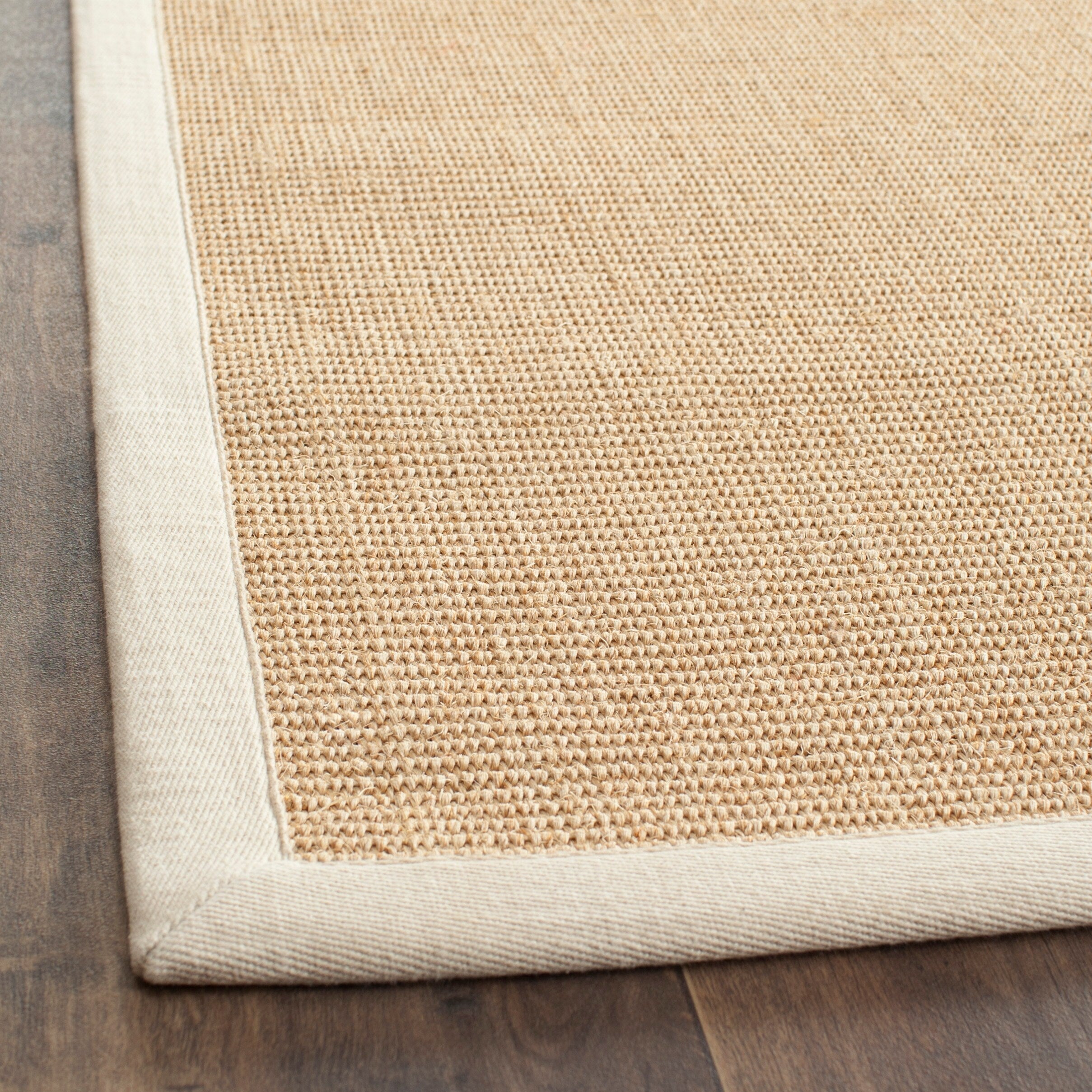 Tapis en sisal à bordure Madelyn en fibre naturelle SAFAVIEH