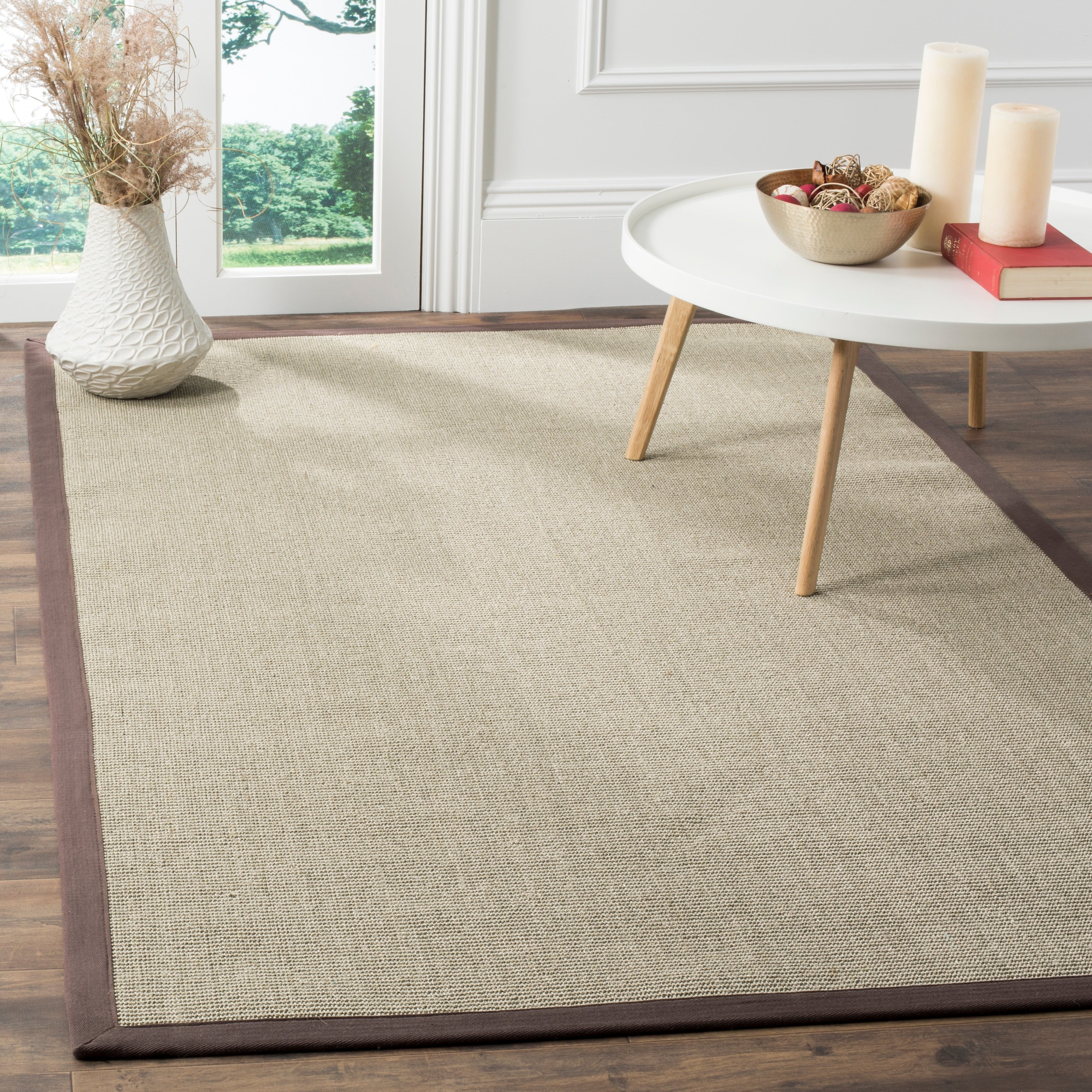 Tapis en sisal à bordure Madelyn en fibre naturelle SAFAVIEH