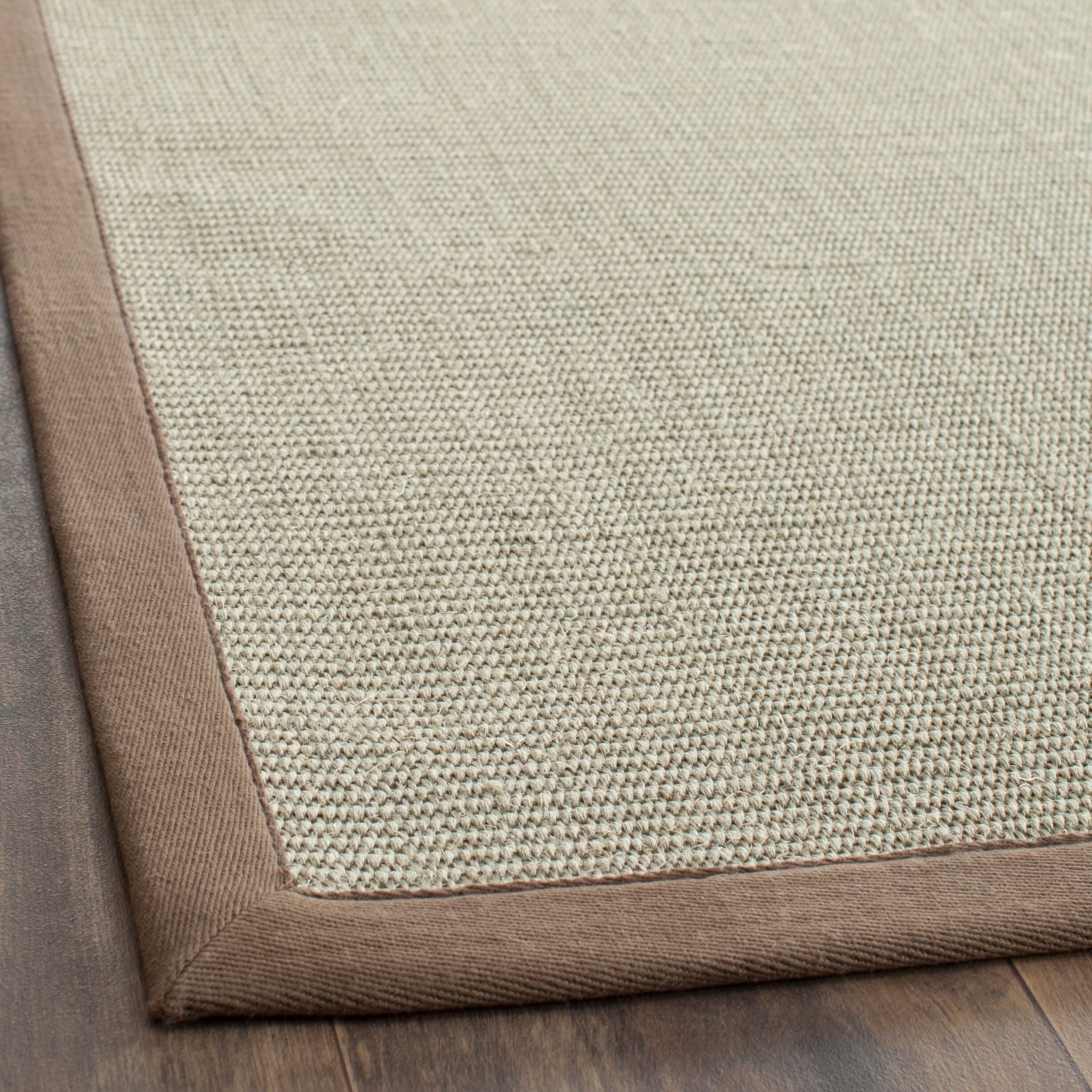 Tapis en sisal à bordure Madelyn en fibre naturelle SAFAVIEH