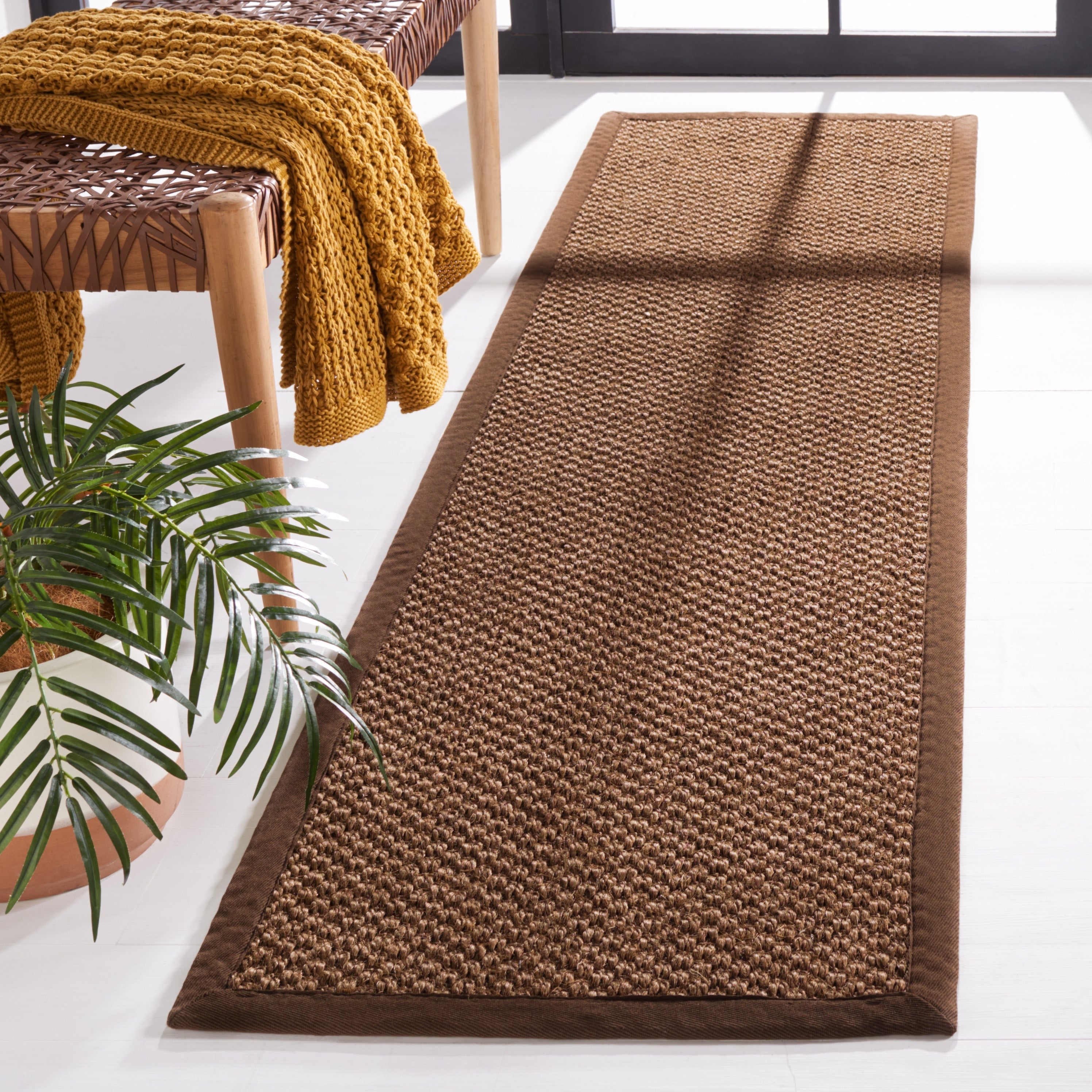 Tapis en sisal Mira Giesela en fibre naturelle SAFAVIEH