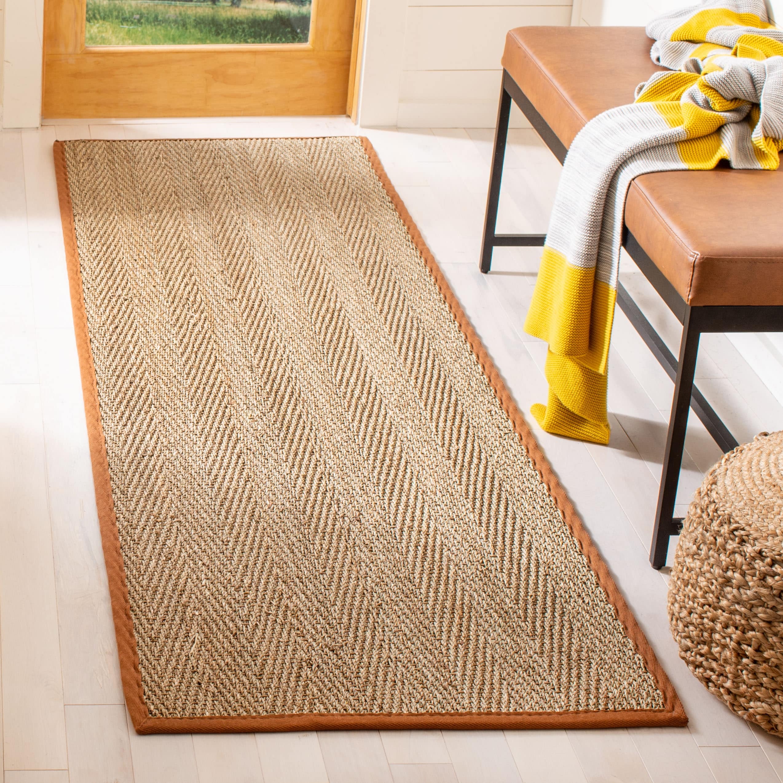 Tapis en jonc de mer à chevrons et à motif Trilby en fibres naturelles SAFAVIEH