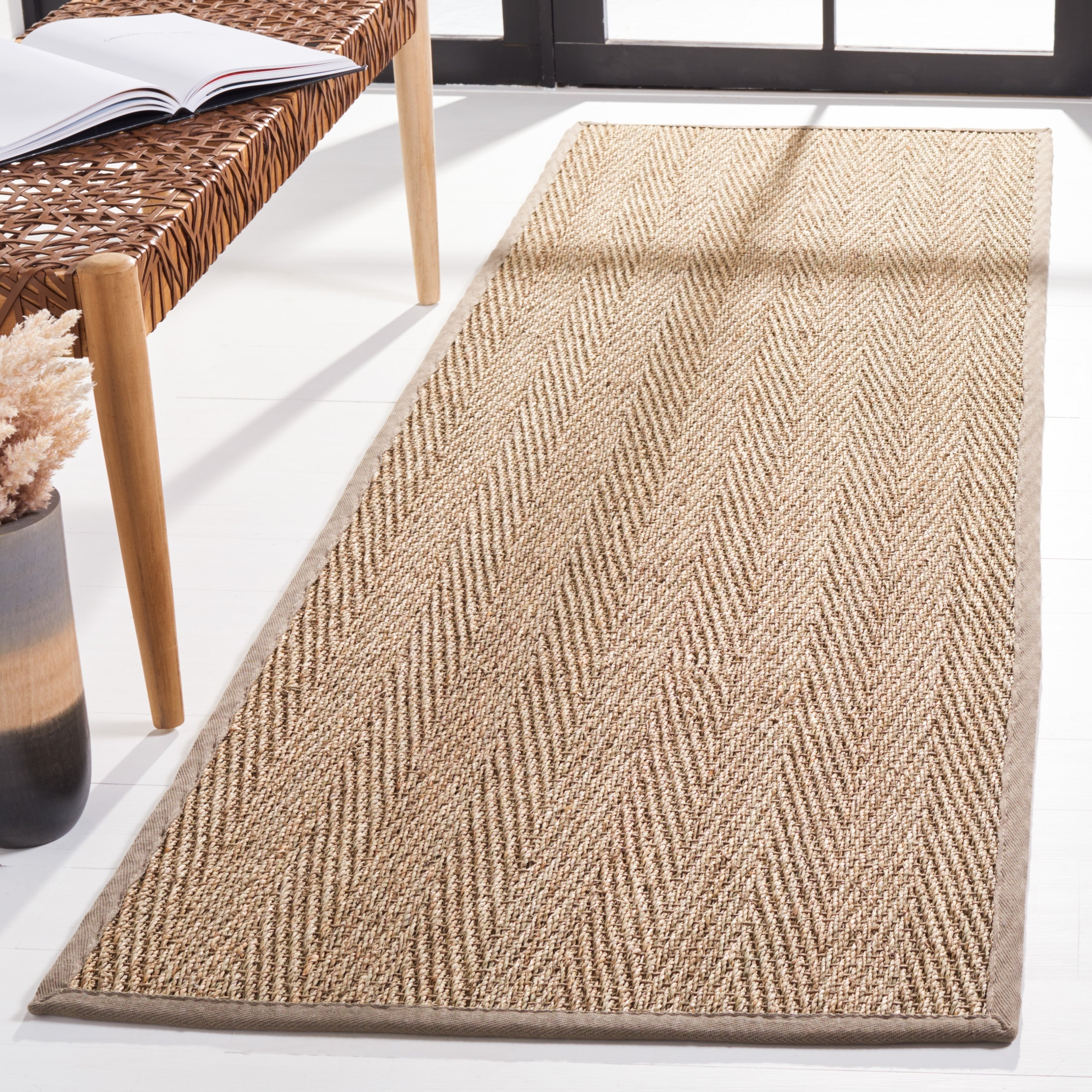 Tapis en jonc de mer à chevrons et à motif Trilby en fibres naturelles SAFAVIEH