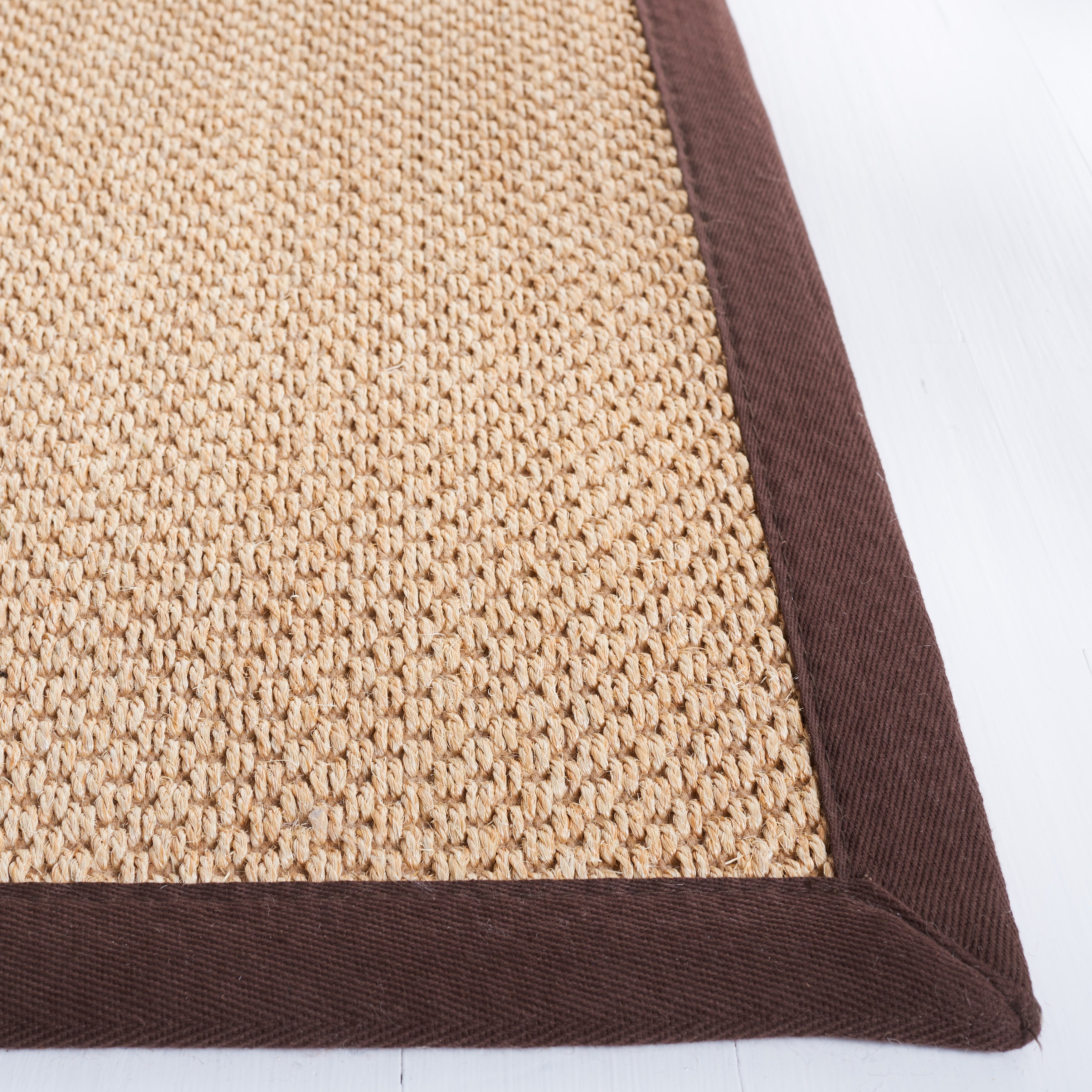 Tapis en sisal à bordure décontractée Venus en fibre naturelle SAFAVIEH