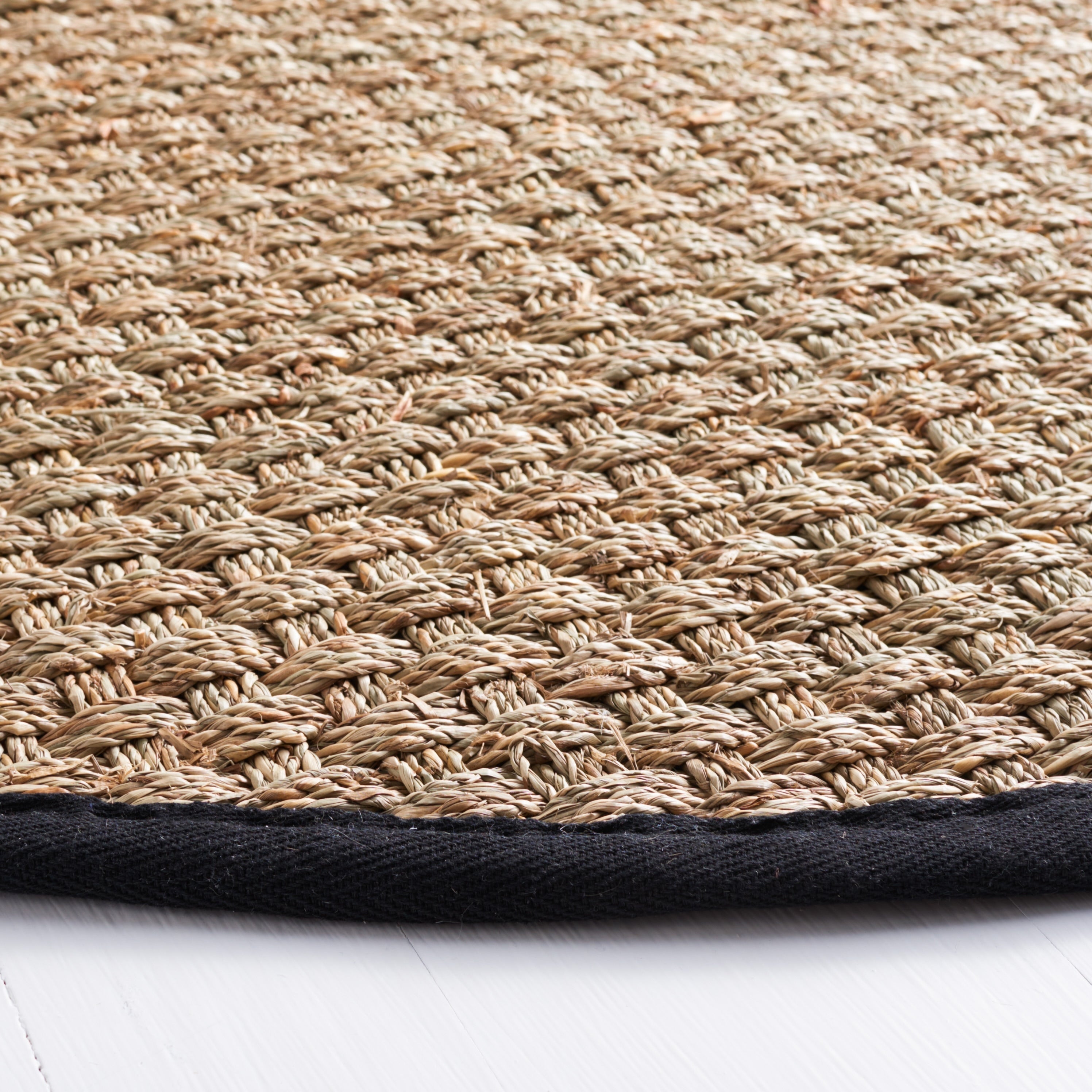 Tapis en jonc de mer tissé en fibre naturelle Zymryd SAFAVIEH