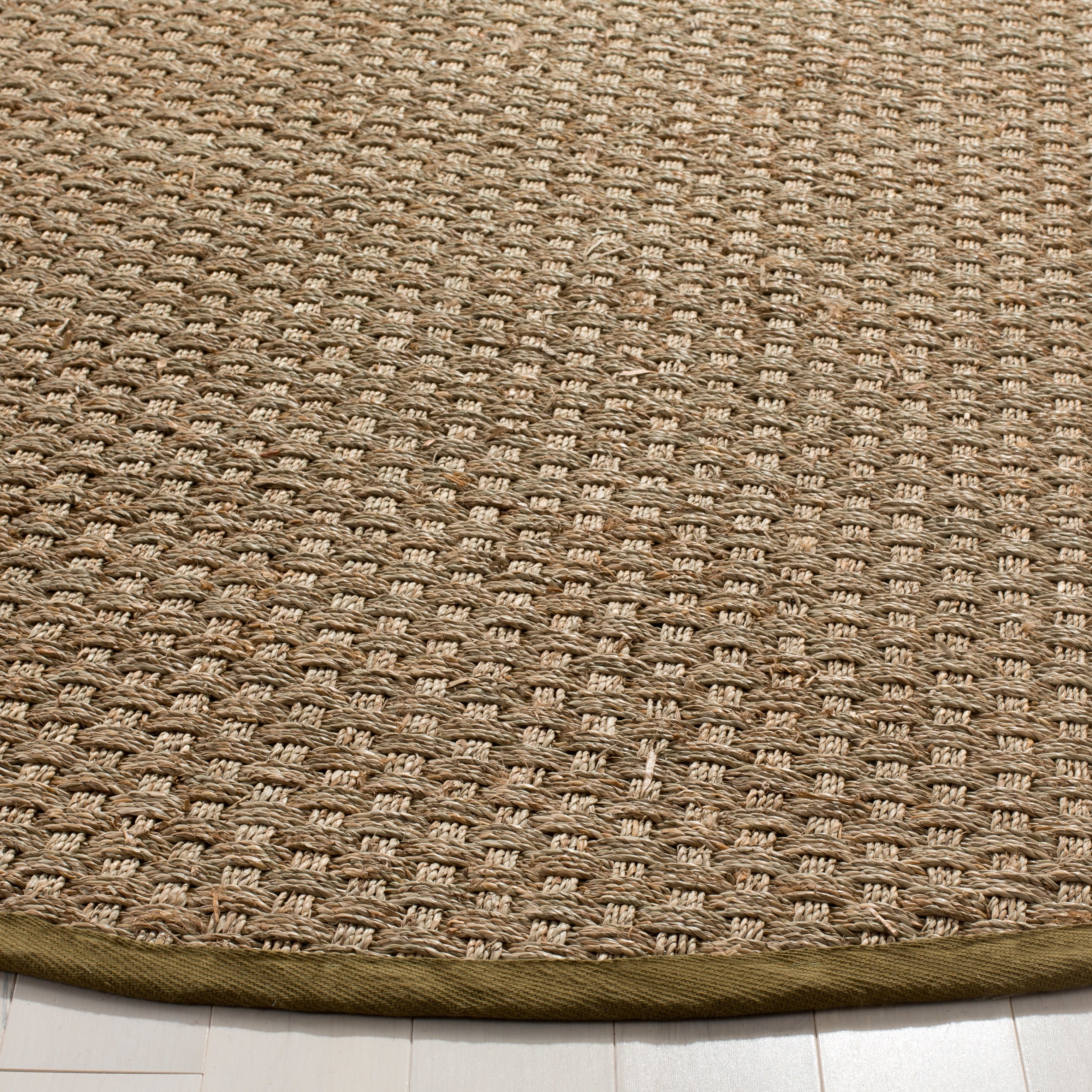 Tapis en jonc de mer tissé en fibre naturelle Zymryd SAFAVIEH