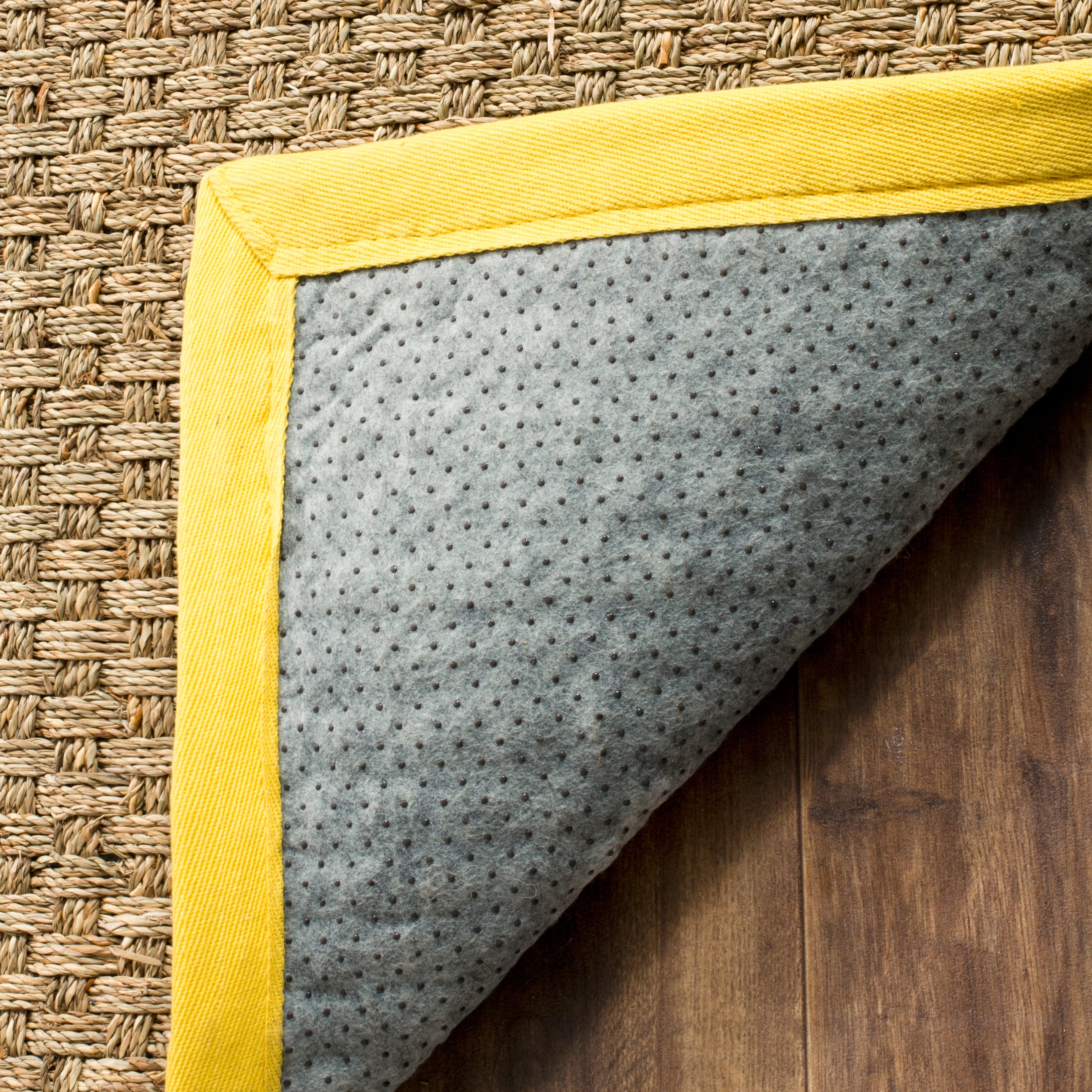 Tapis en jonc de mer tissé en fibre naturelle Zymryd SAFAVIEH