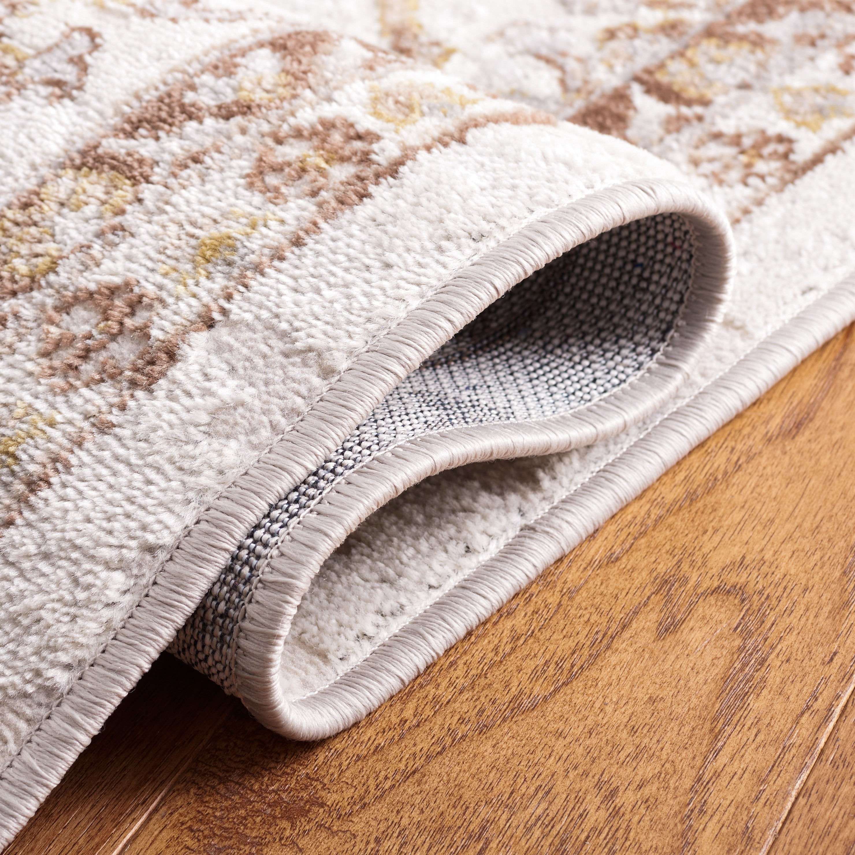 Tapis oriental SAFAVIEH Palma Frederica