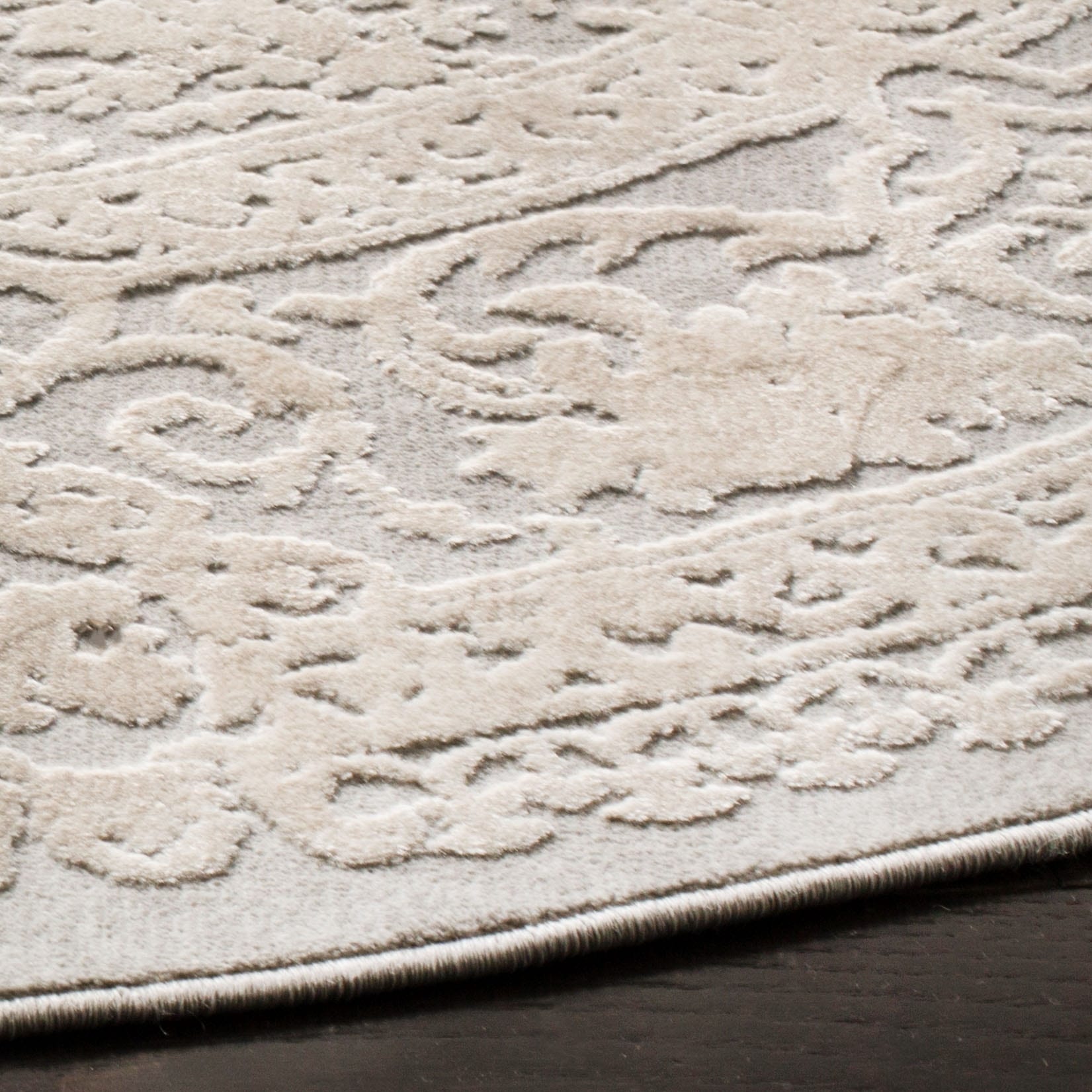 SAFAVIEH Reflection Euna Charmant Tapis Oriental