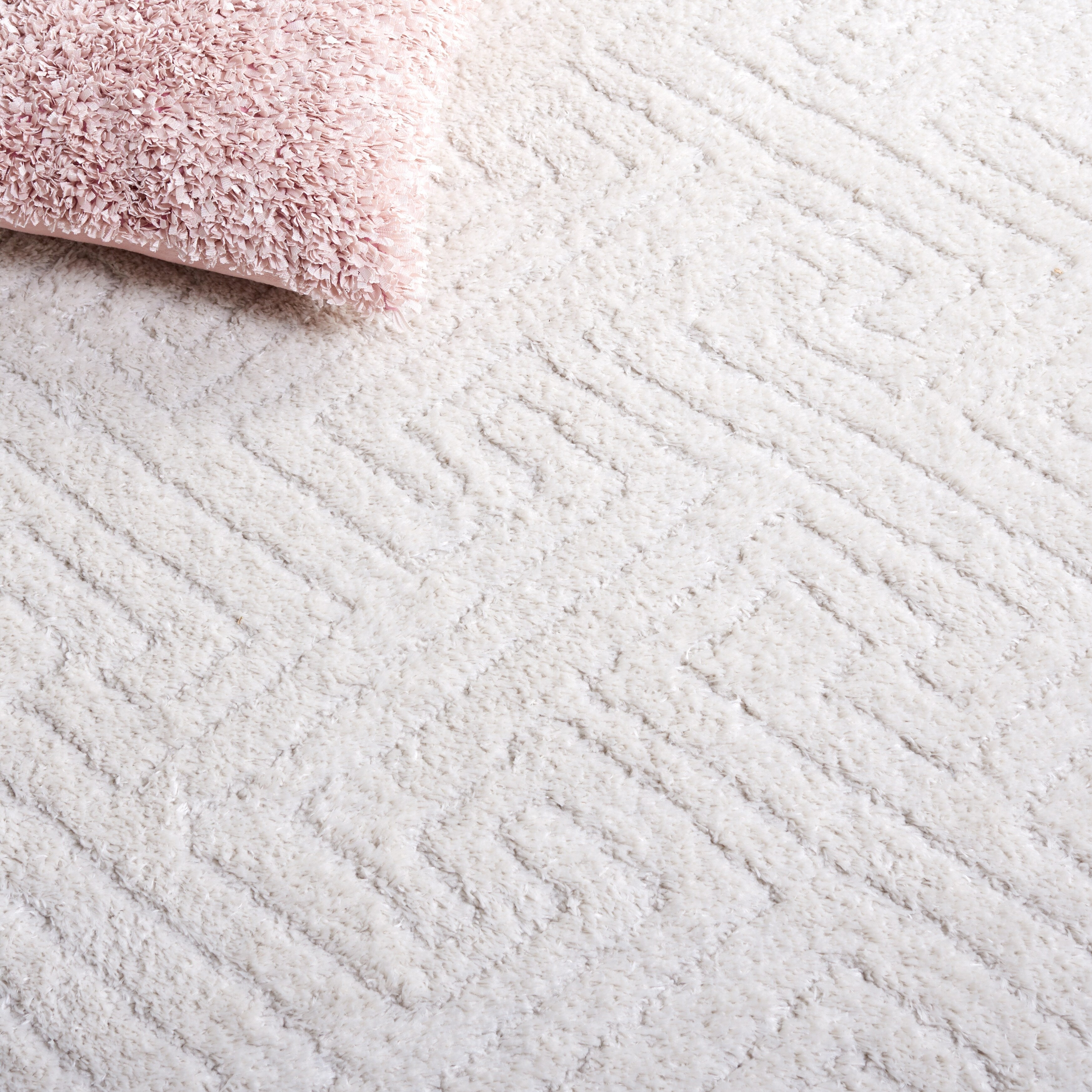 Tapis géométrique SAFAVIEH Tahoe Shag Lisjana de 1,2 pouce d'épaisseur