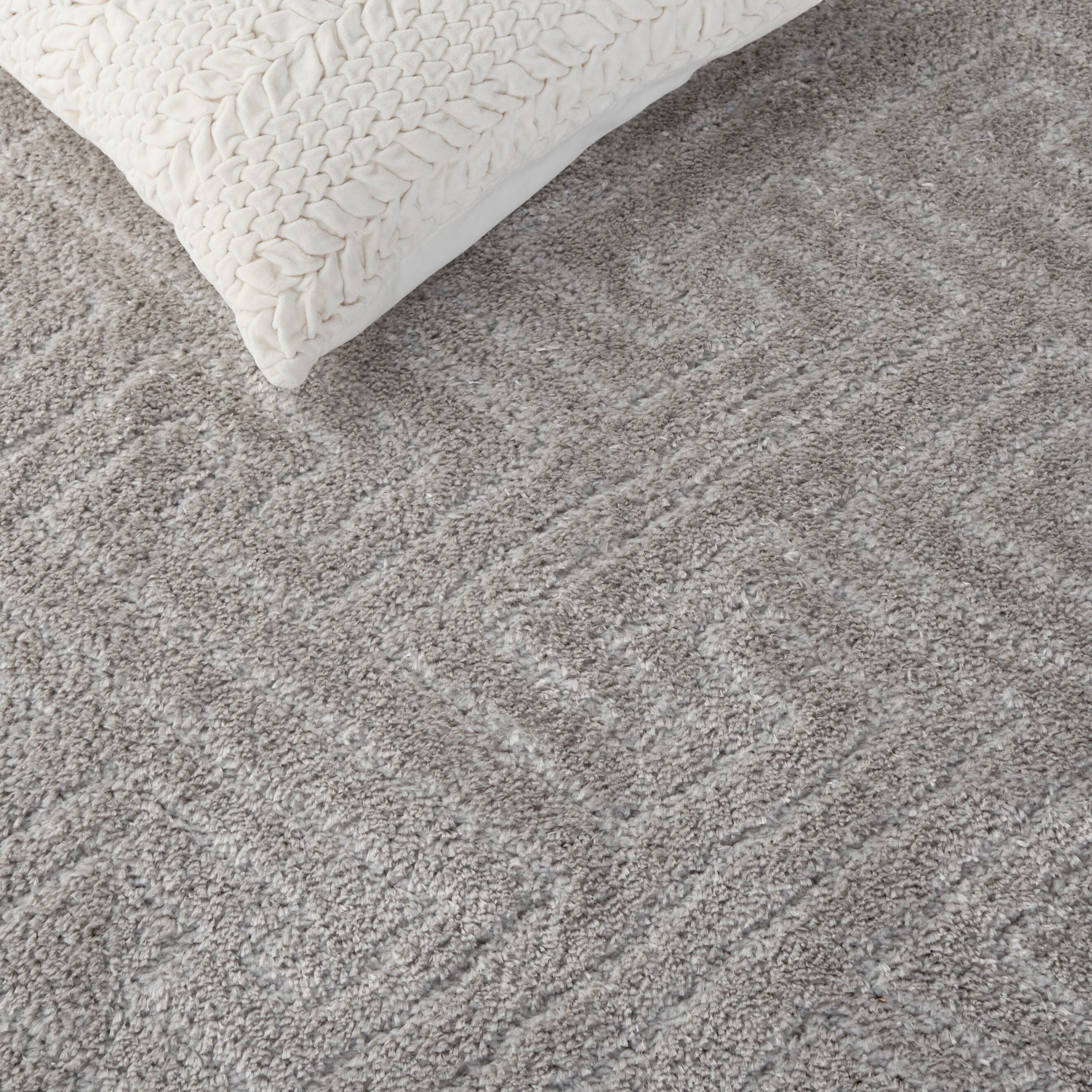 Tapis géométrique SAFAVIEH Tahoe Shag Lisjana de 1,2 pouce d'épaisseur