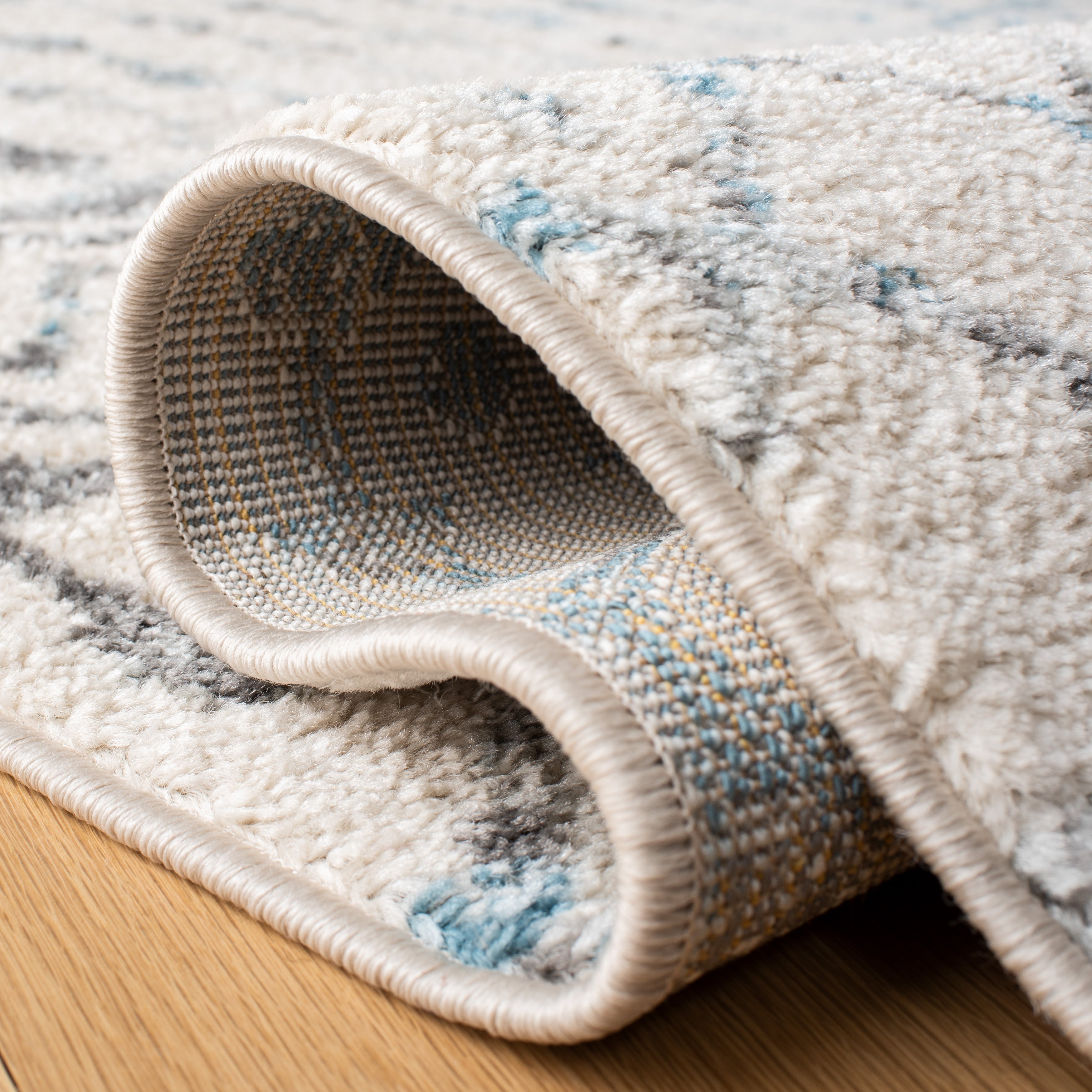 Tapis tribal bohème marocain SAFAVIEH Tulum Metta