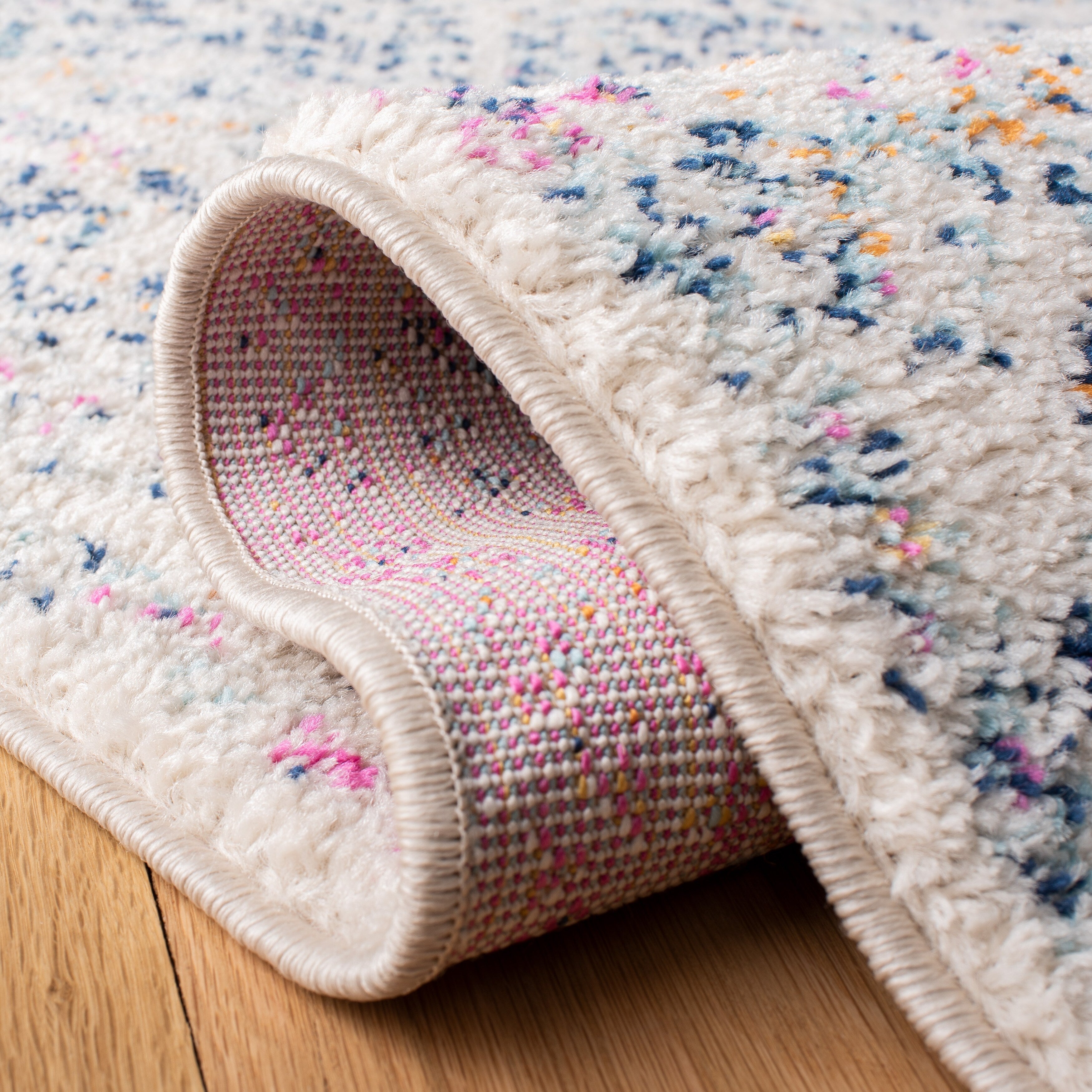 Tapis bohème marocain rustique SAFAVIEH Tulum Phebe