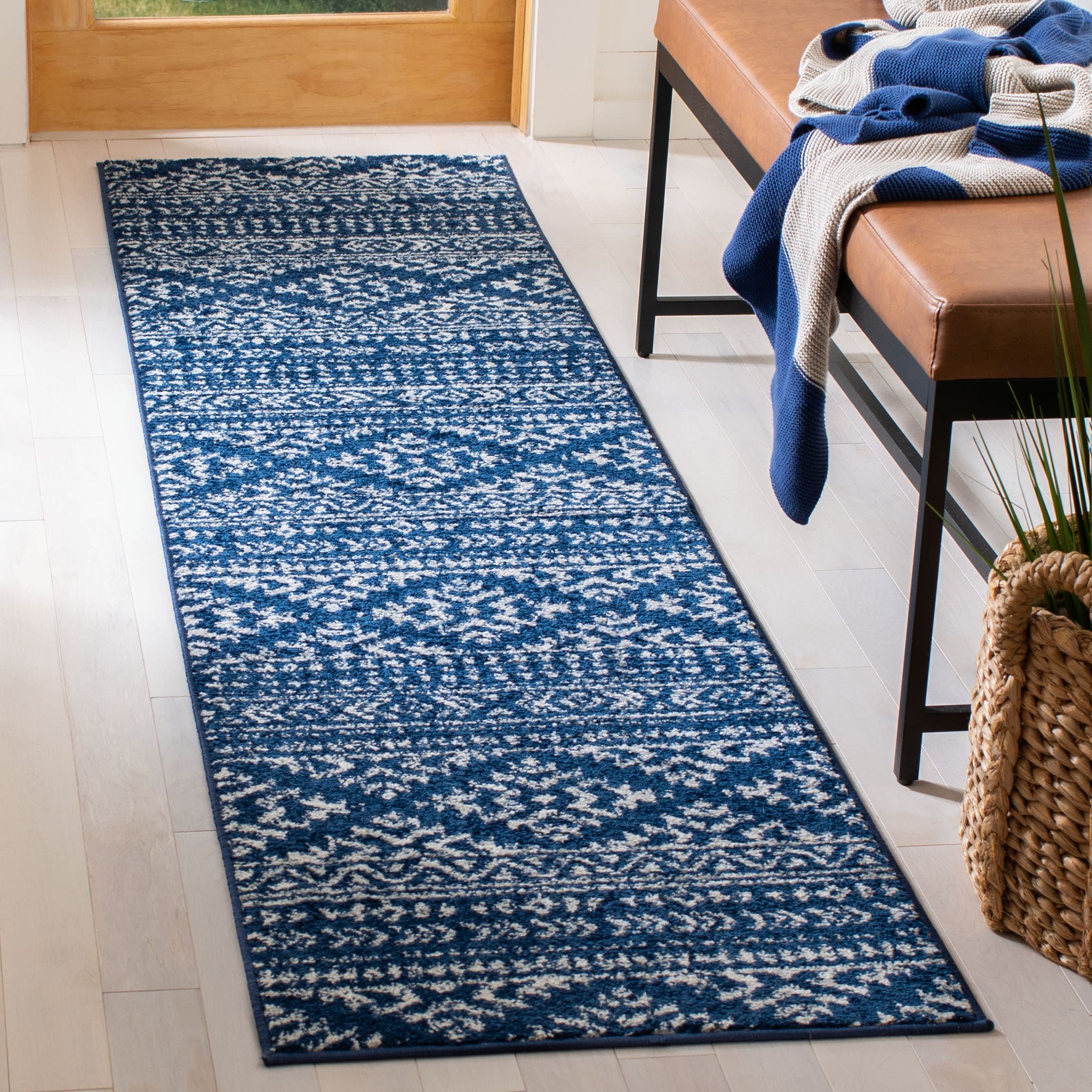 Tapis marocain bohème chic SAFAVIEH Tulum Vetuta
