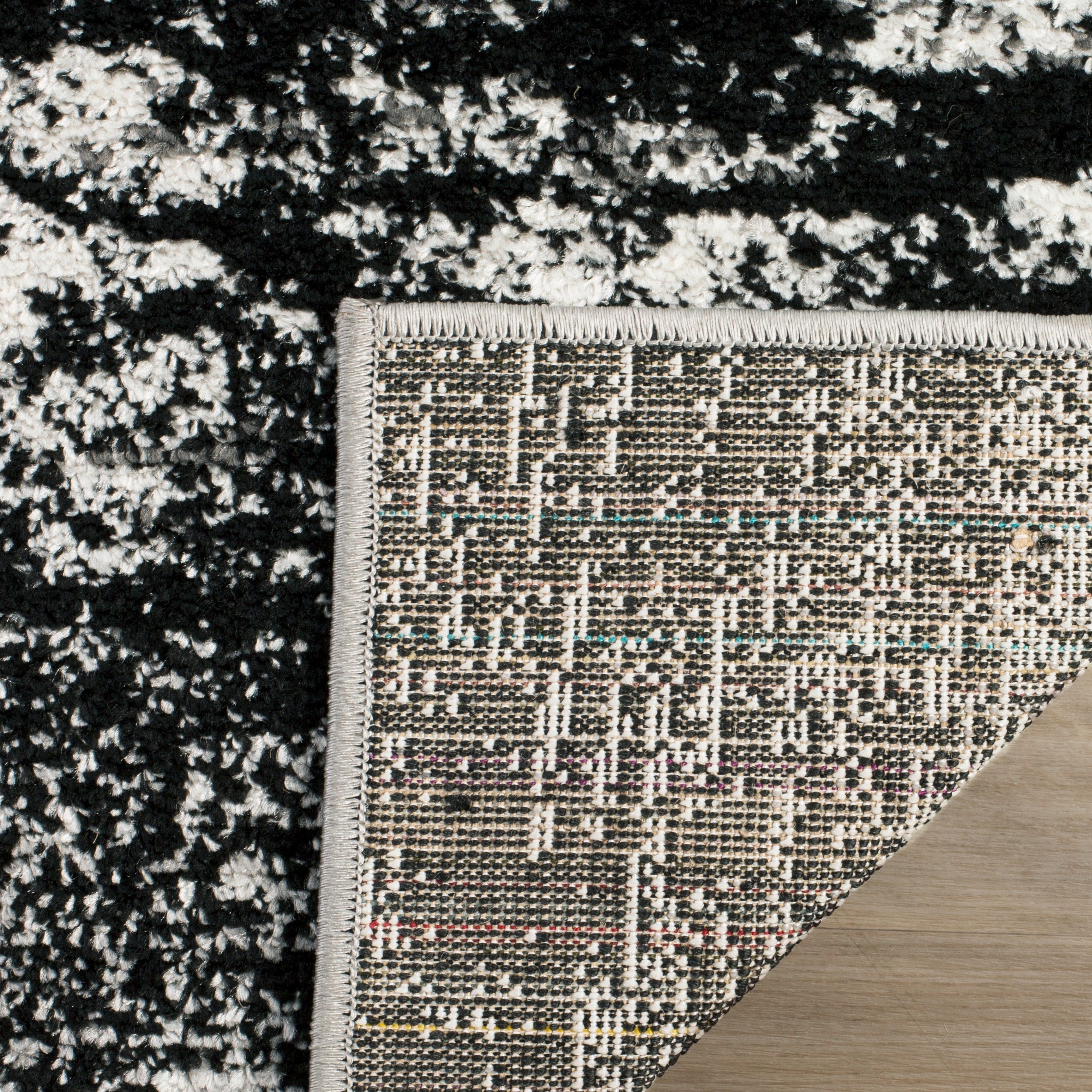 SAFAVIEH, Tapis abstrait moderne Adirondack Allegonda