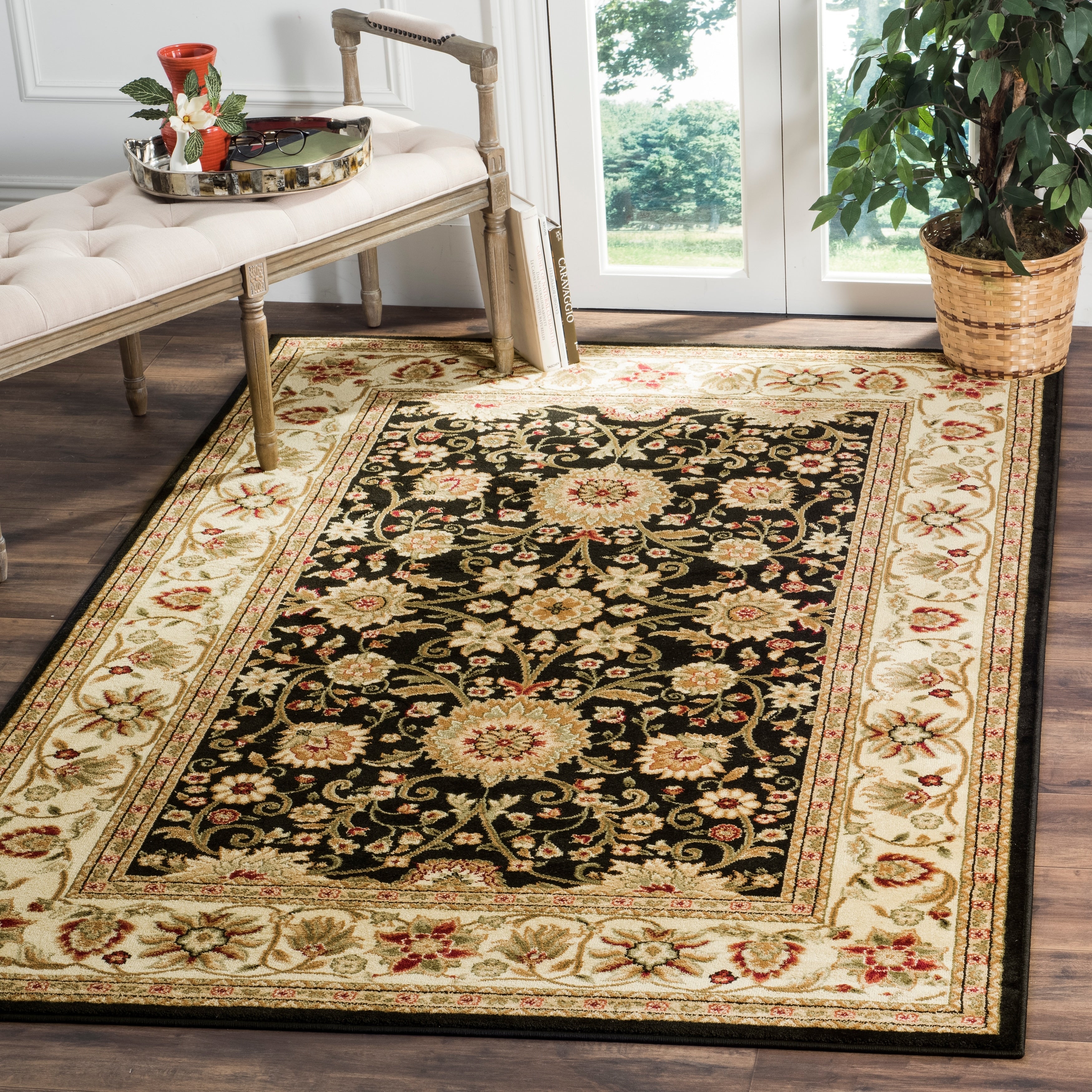 SAFAVIEH, tapis traditionnel Lyndhurst Marsha