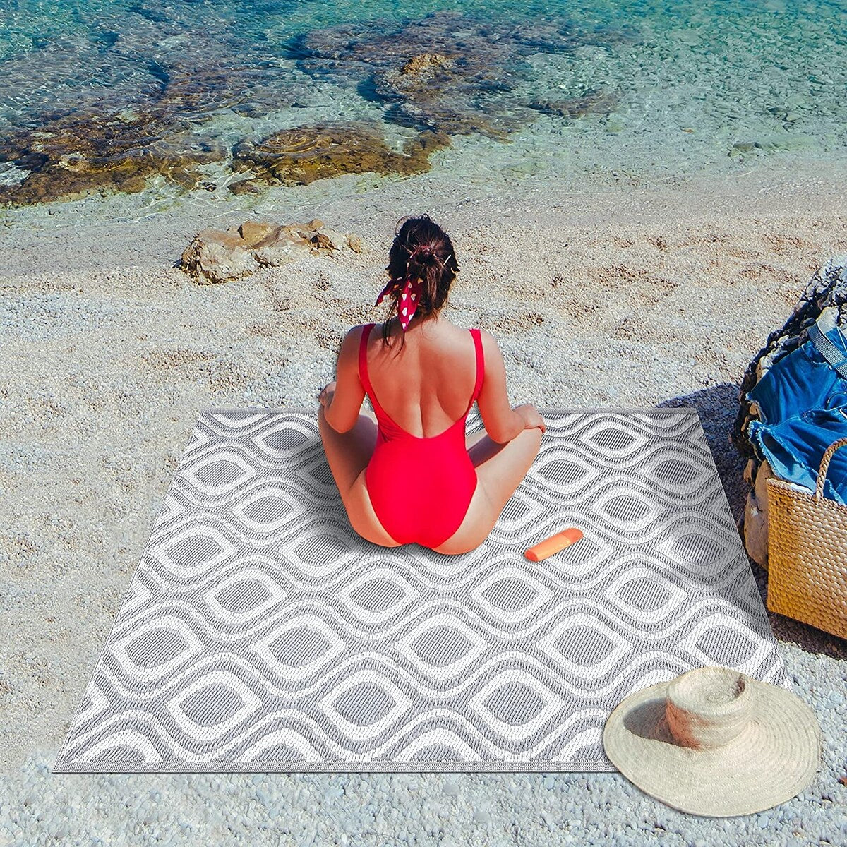 Tapis de sol d'extérieur léger et réversible en plastique recyclé Venice
