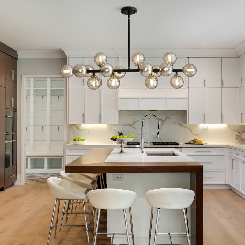 Lustre linéaire moderne du milieu du siècle de 40 po, suspension Spoutnik à 16 ampoules en laiton doré avec globe en verre dépoli pour salle à manger