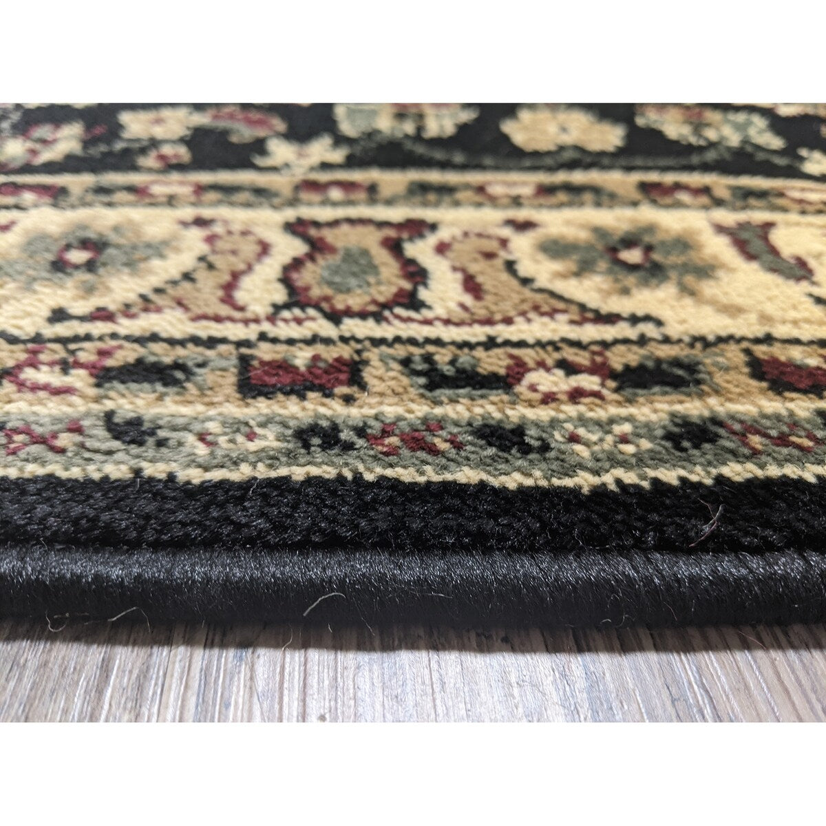 Tapis à motif sarouk floral traditionnel Caroline d'Admire Home Living