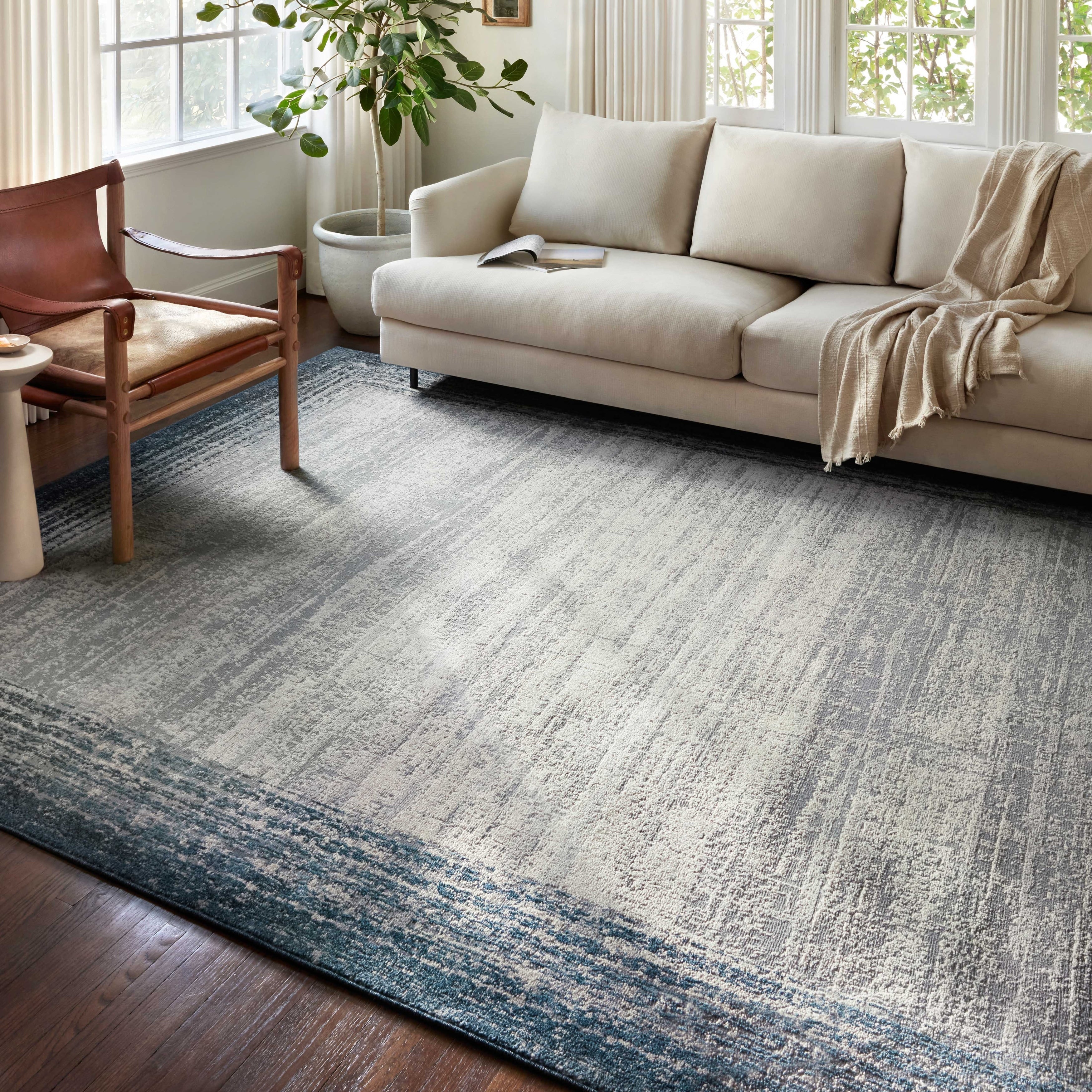 Tapis à bordure abstraite moderne Alexander Home Grant