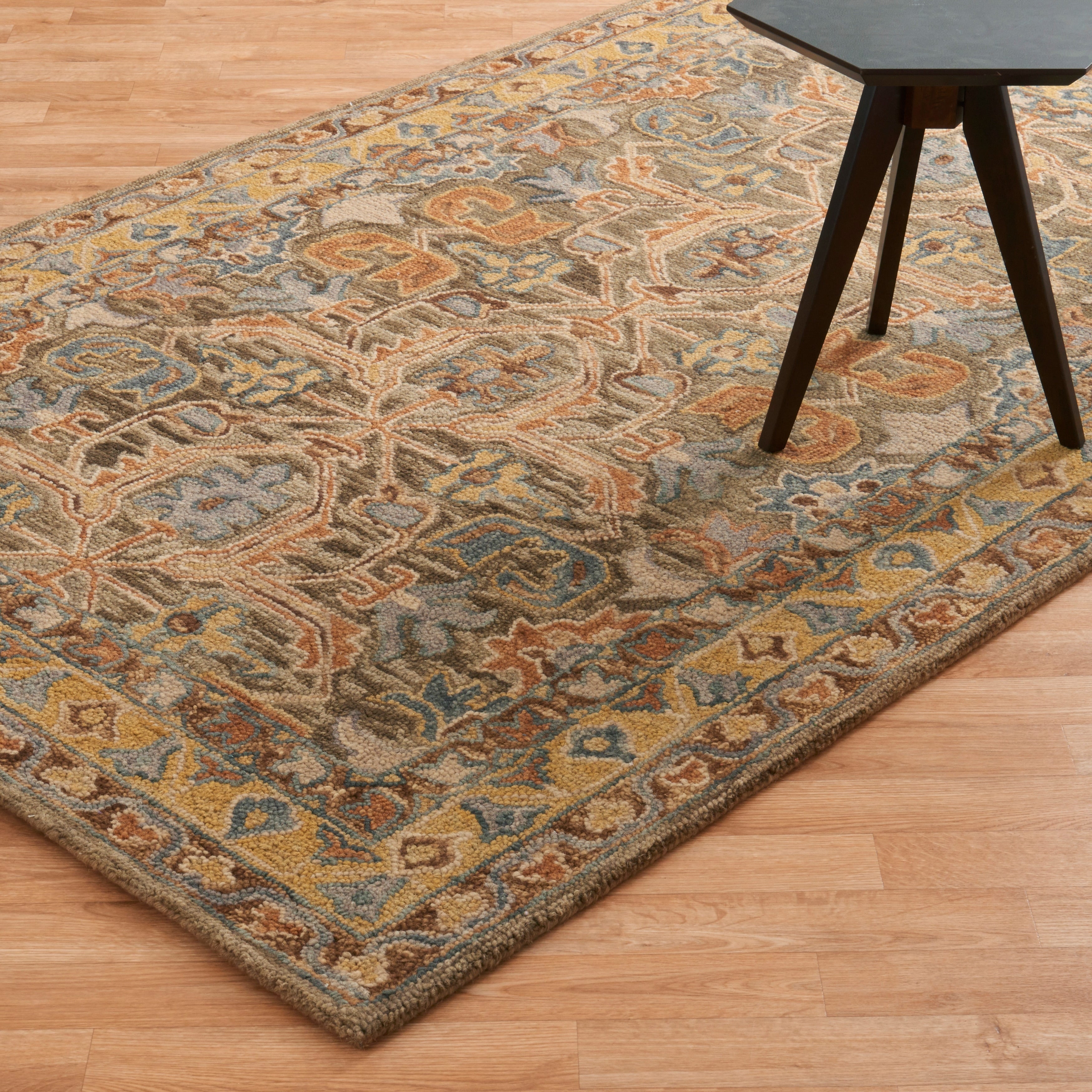 Tapis persan en laine crocheté à la main Alexander Home Madaline