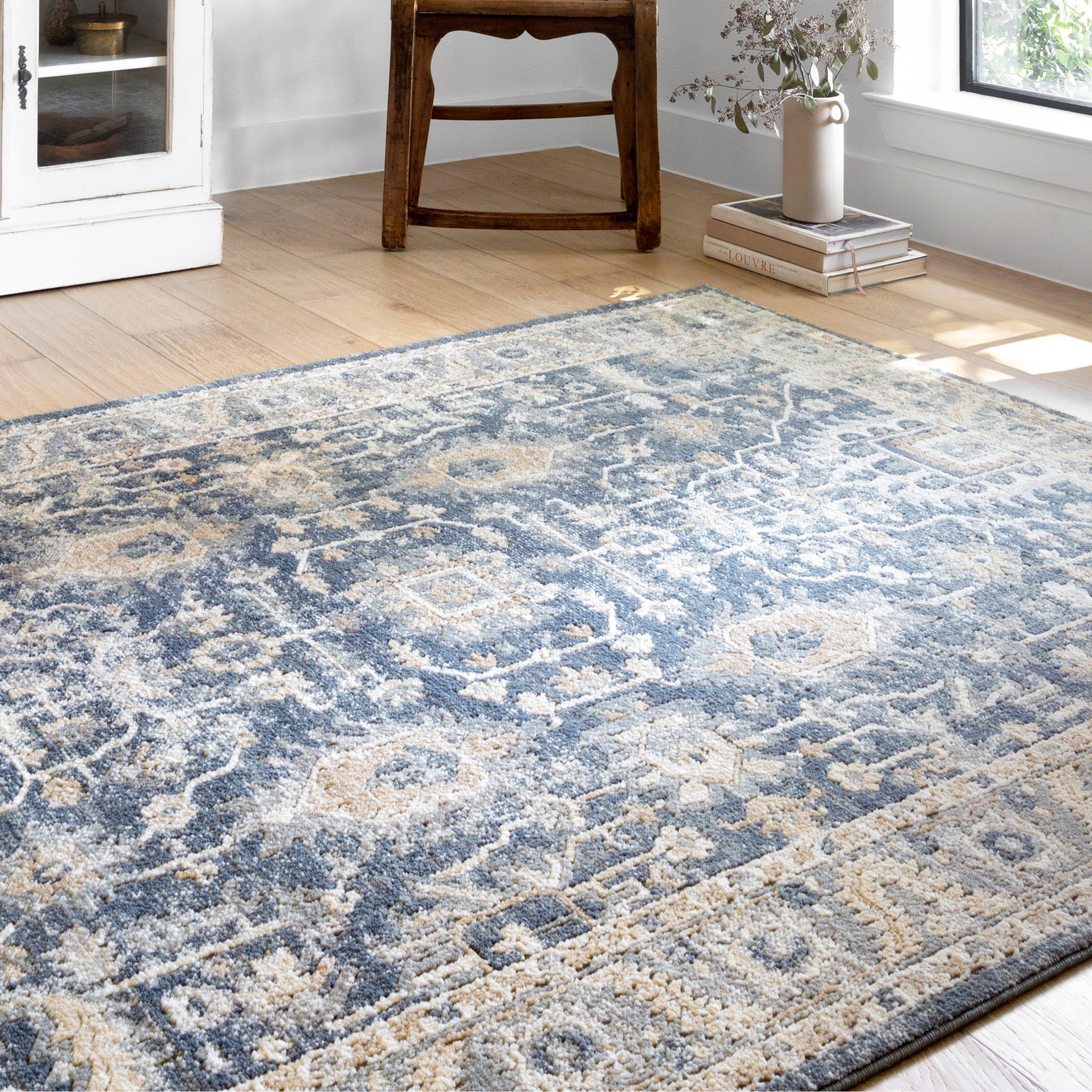 Tapis traditionnel en ferronnerie ornementale Josefina d'Alexander Home