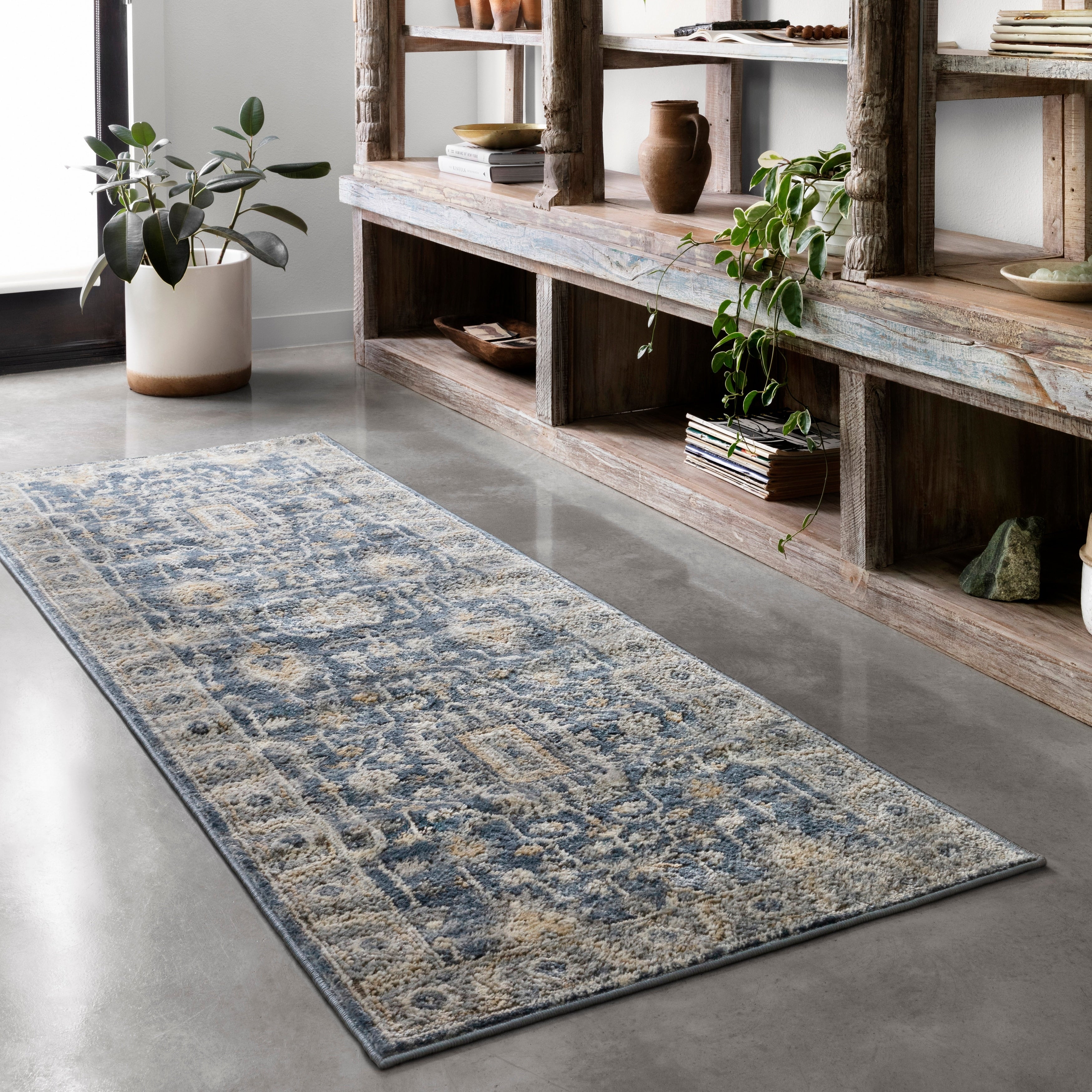 Tapis traditionnel en ferronnerie ornementale Josefina d'Alexander Home