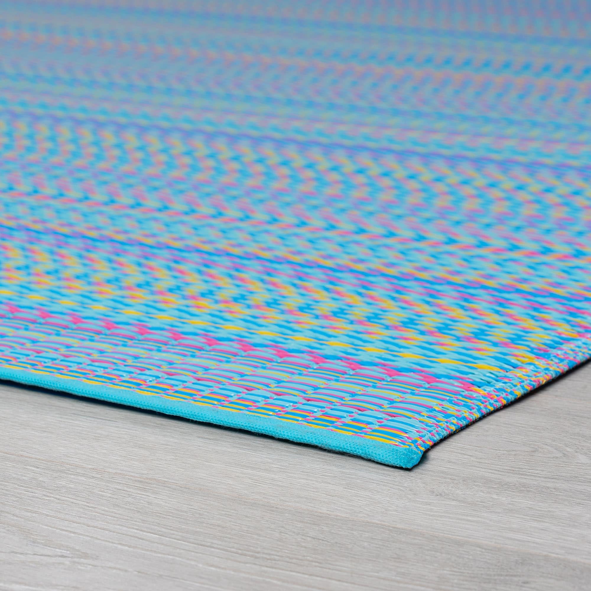 Tapis d'intérieur/extérieur à rayures Sundown Beach