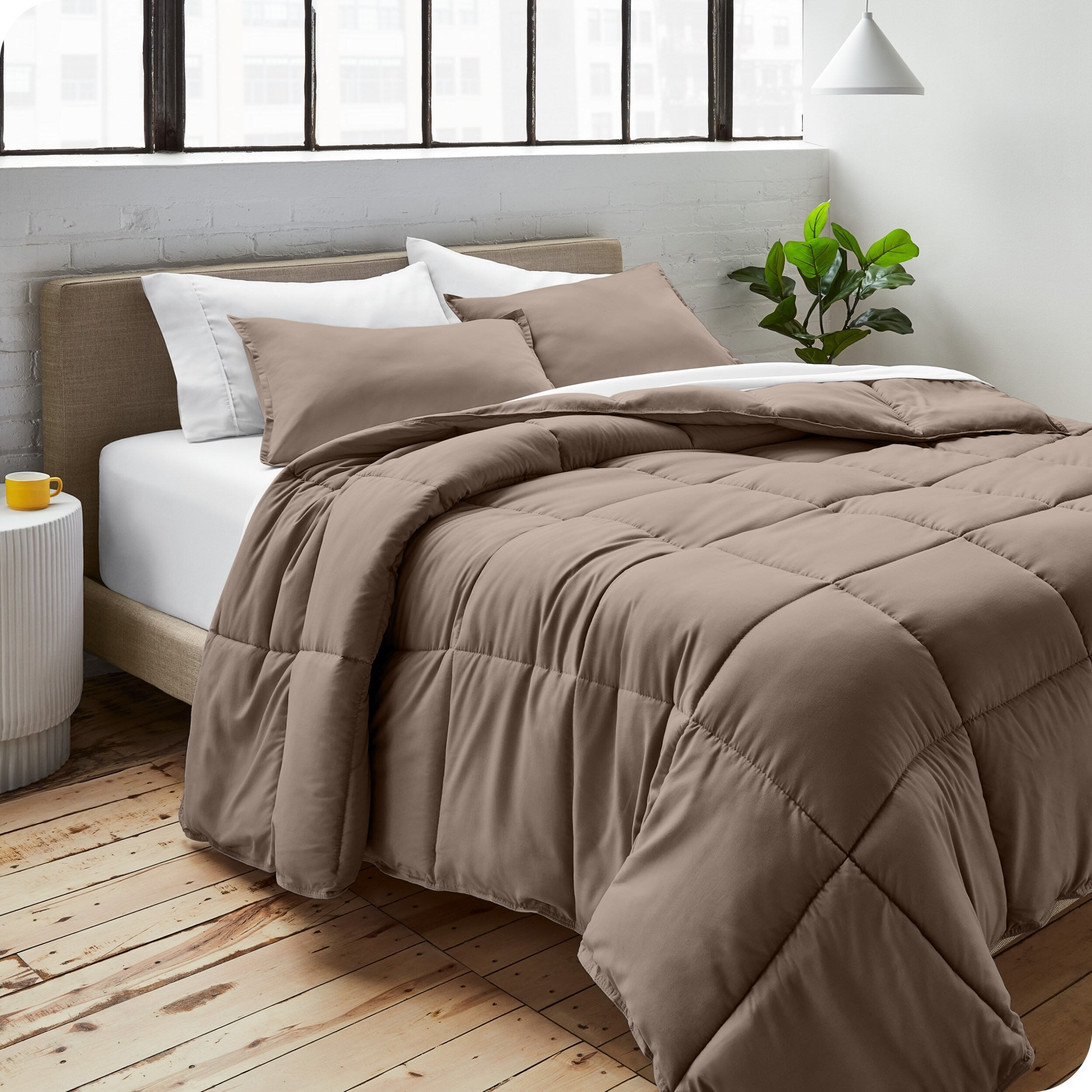 Ensemble de couette hypoallergénique en duvet alternatif Bare Home