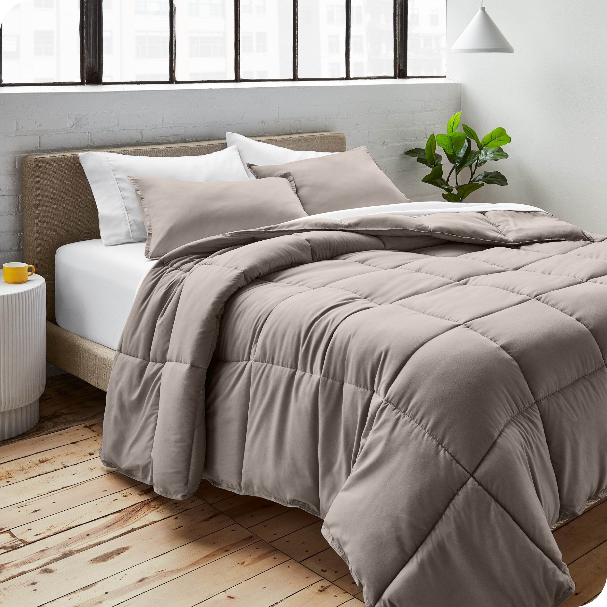 Ensemble de couette hypoallergénique en duvet alternatif Bare Home