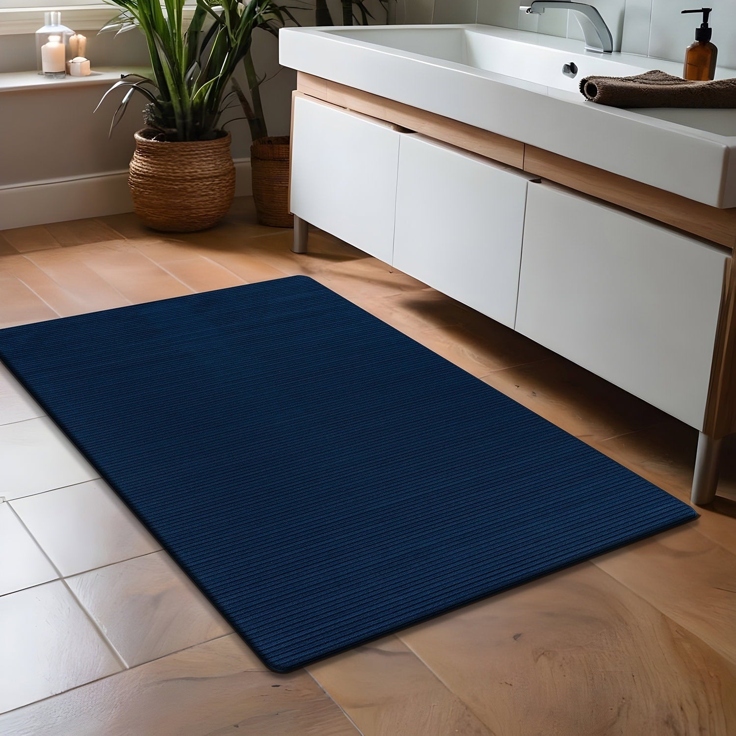 Tapis d'intérieur lavable et antidérapant Beverly Rug, couleur unie
