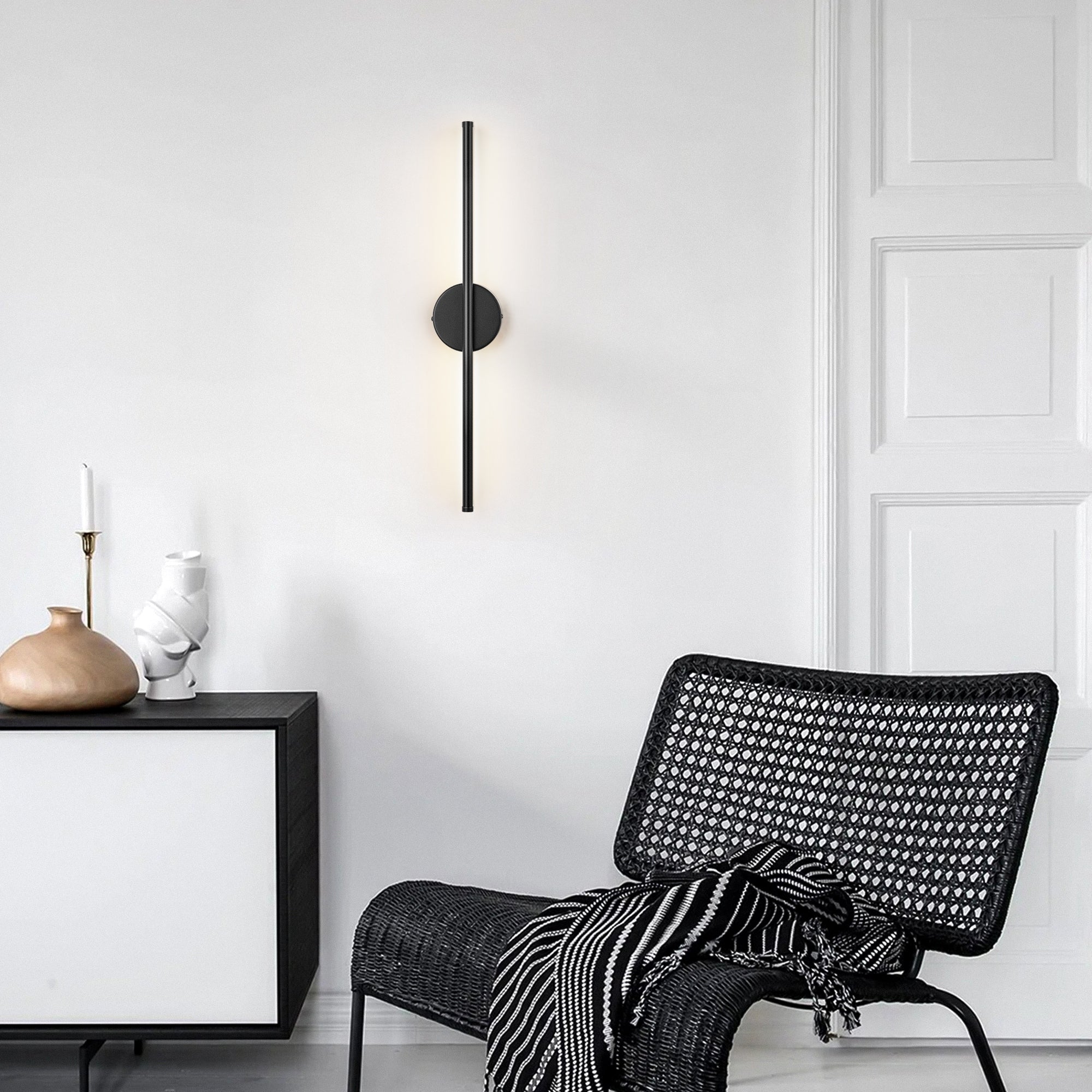 Applique murale linéaire moderne à 1 ampoule, noire/dorée/nickel, à LED, à intensité variable, pour salle de bain