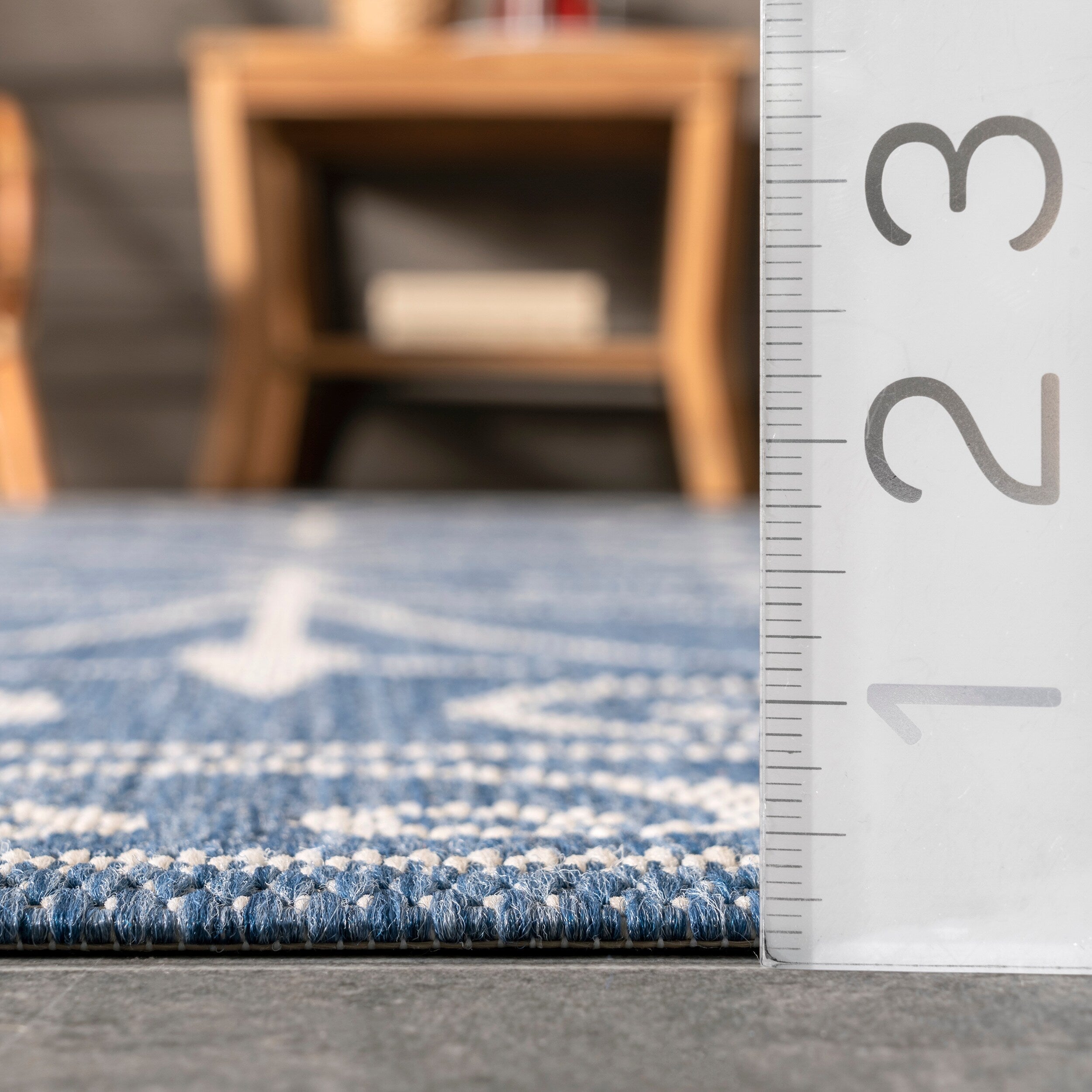 Tapis traditionnel d'intérieur/extérieur Nuloom Kathleen