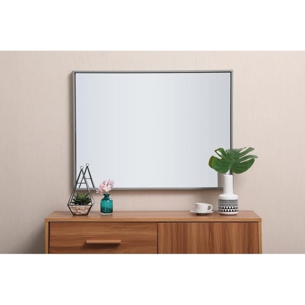 Miroir rectangulaire à cadre métallique Carson Carrington Salsnas