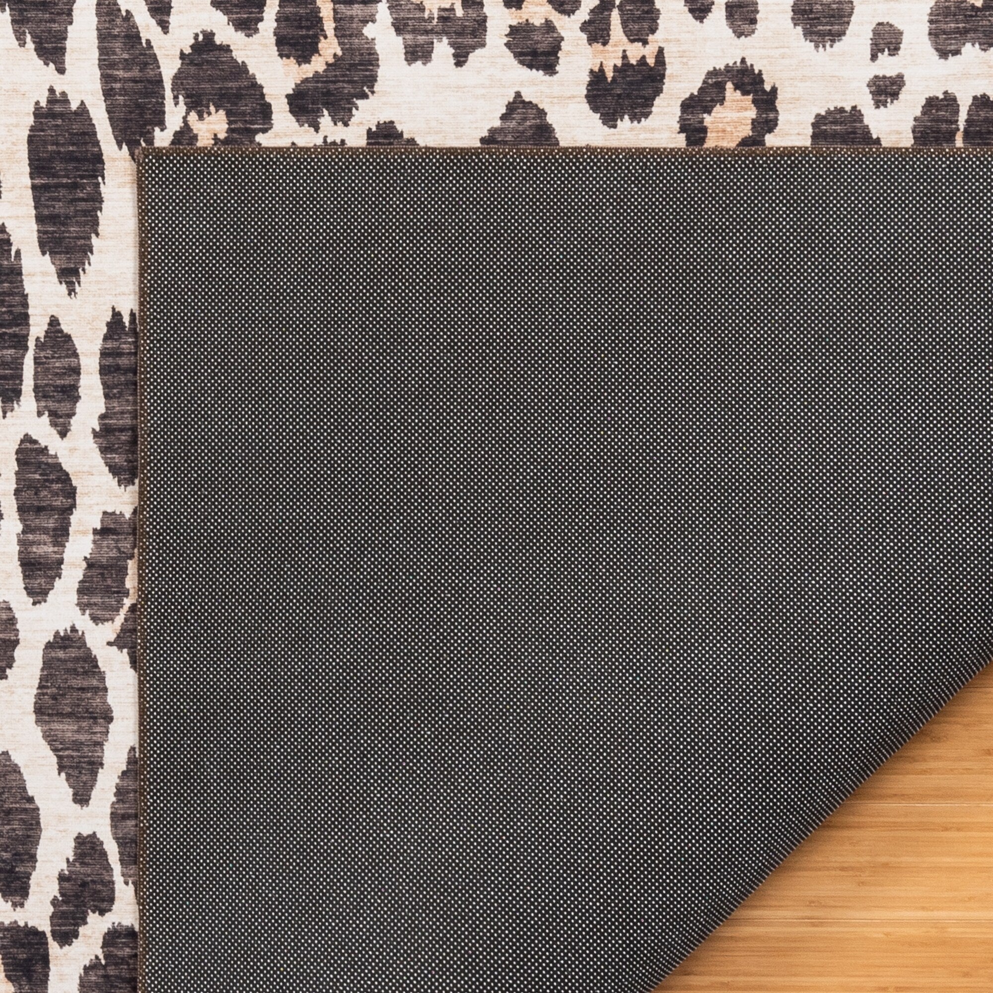 Tapis antidérapant lavable en polyester à poils plats imprimé numériquement par Gertmenian Crystal Print