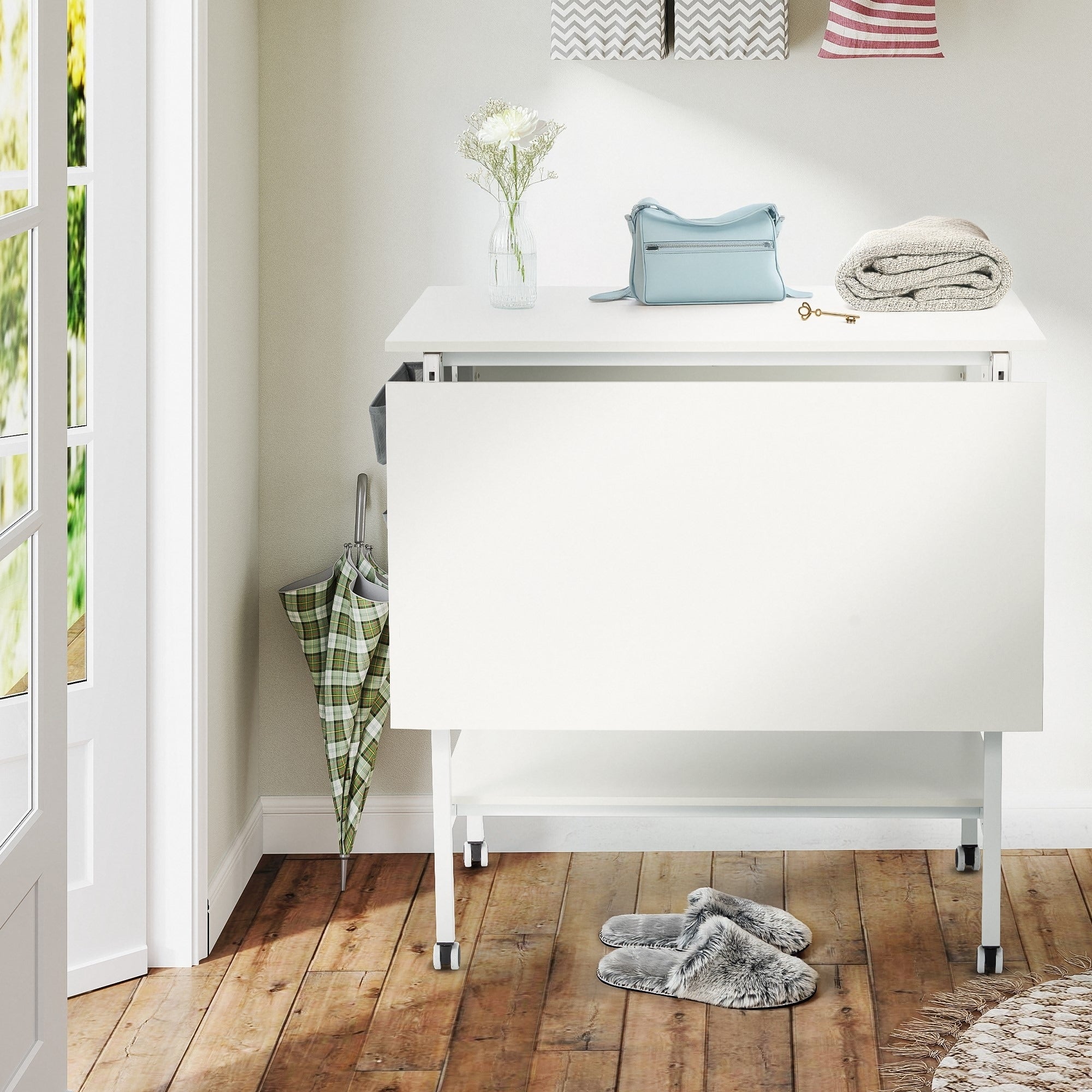Table de bricolage réglable en hauteur avec étagères de rangement, table de découpe pliante mobile pour la maison, le bureau, la salle de couture et la salle d'artisanat
