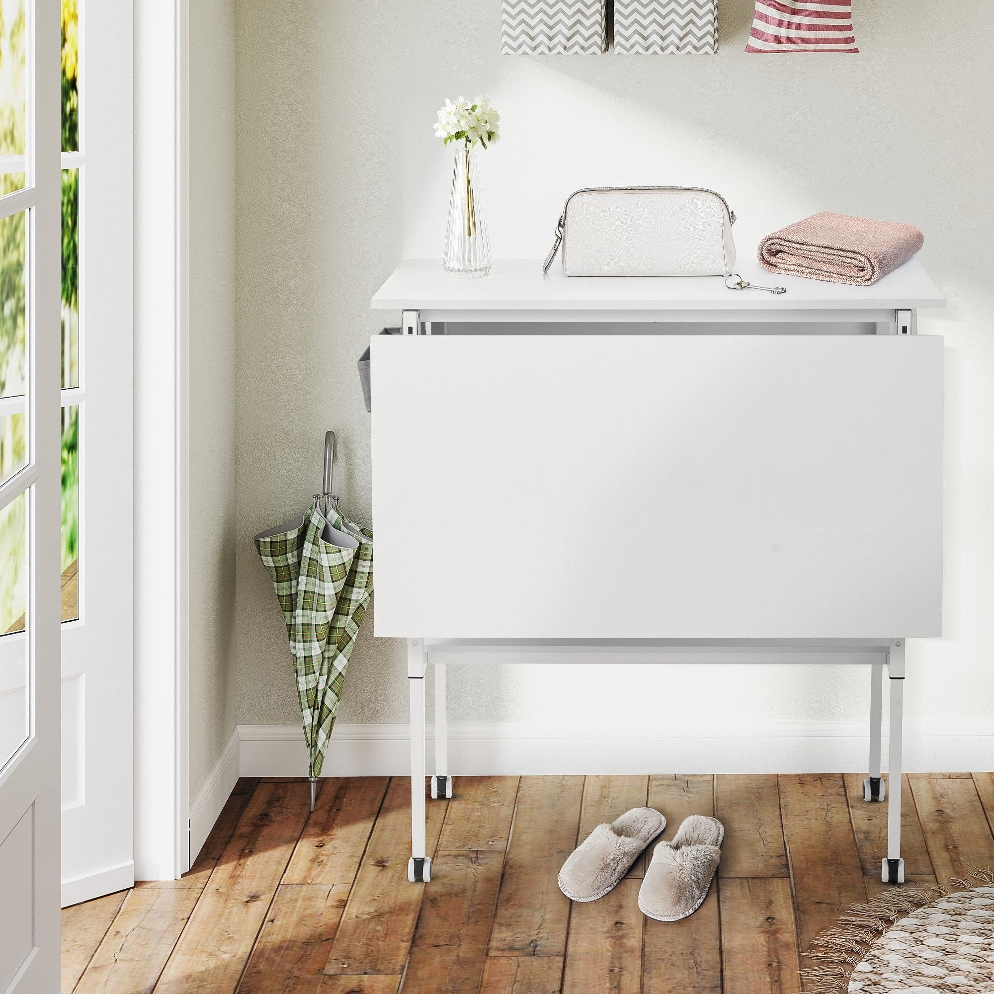 Table de bricolage réglable en hauteur avec étagères de rangement, table de découpe pliante mobile pour la maison, le bureau, la salle de couture et la salle d'artisanat