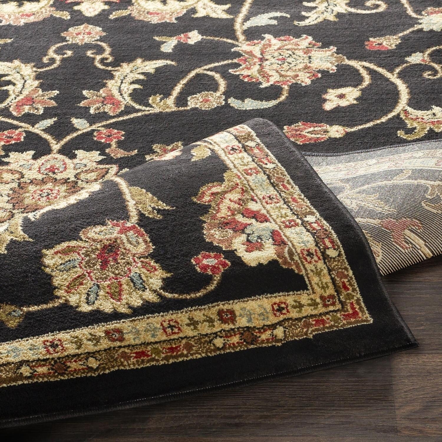 Tapis oriental traditionnel revisité Livabliss Riley