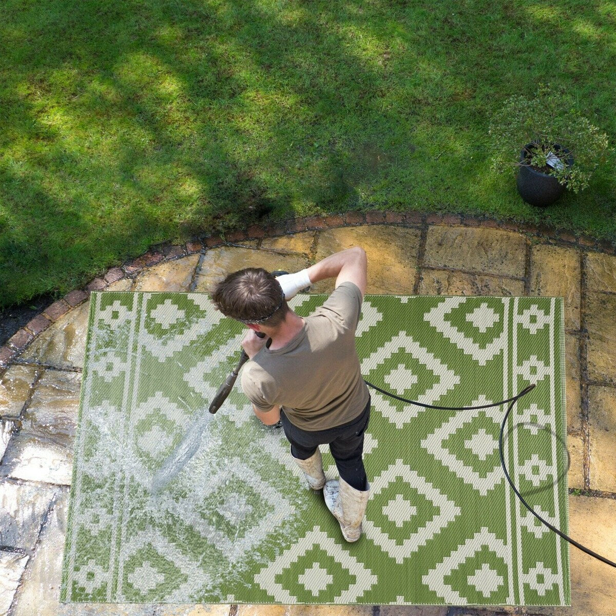 Tapis d'extérieur léger en plastique 100 % écologique Milan Design