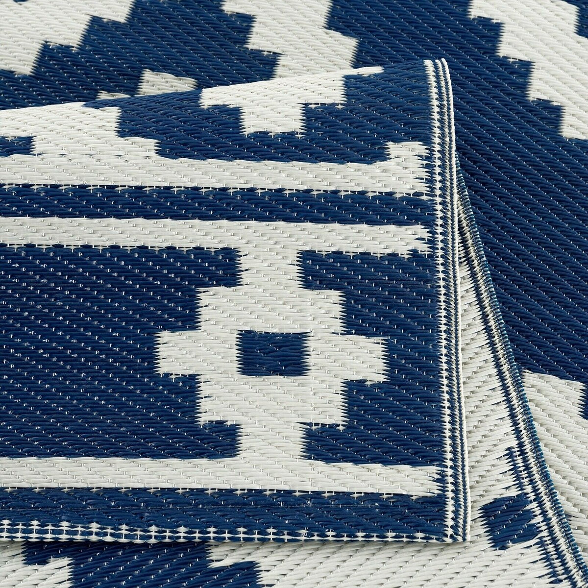 Tapis d'extérieur léger en plastique 100 % écologique Milan Design